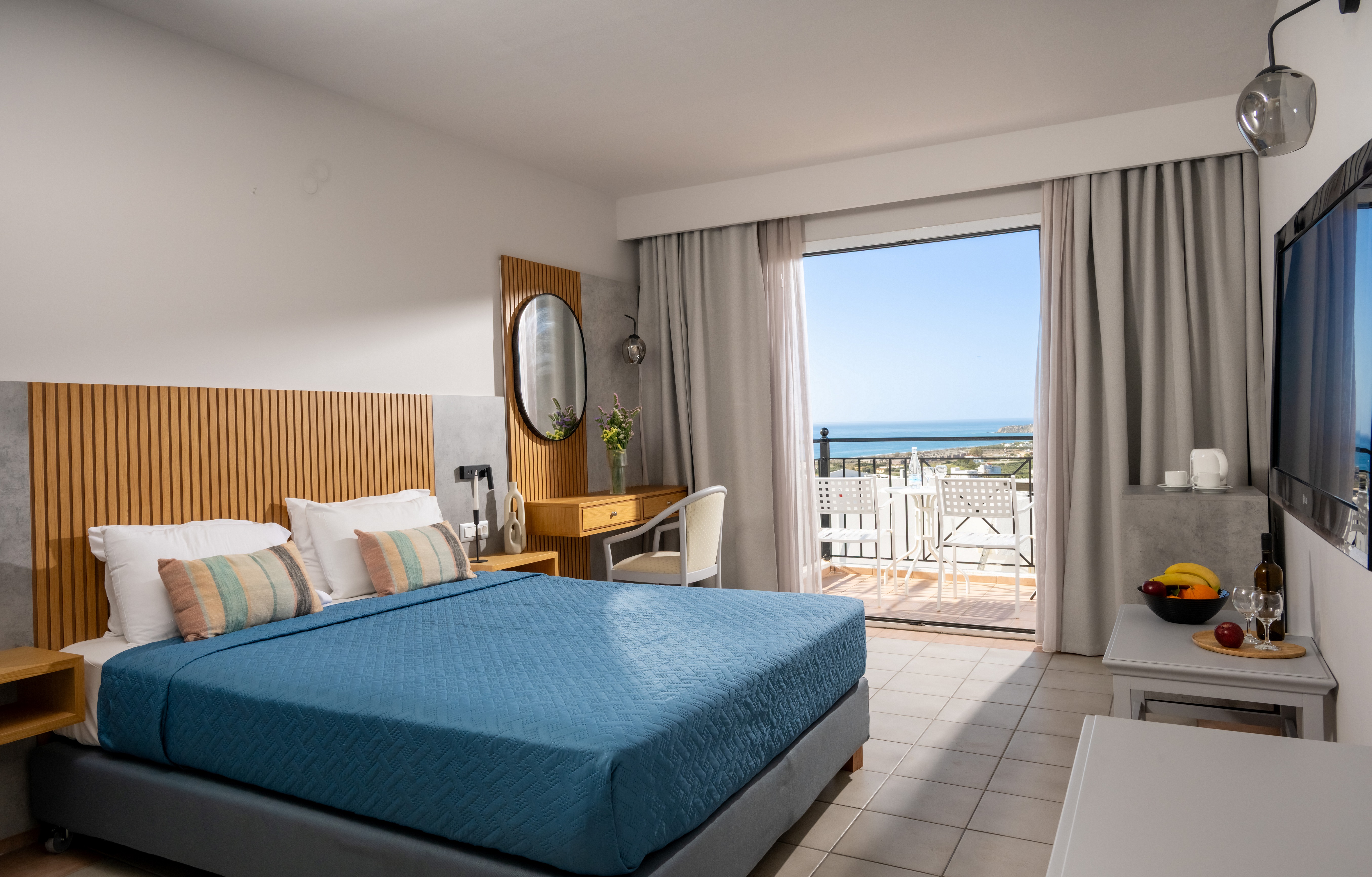 Double or Twin Sea View