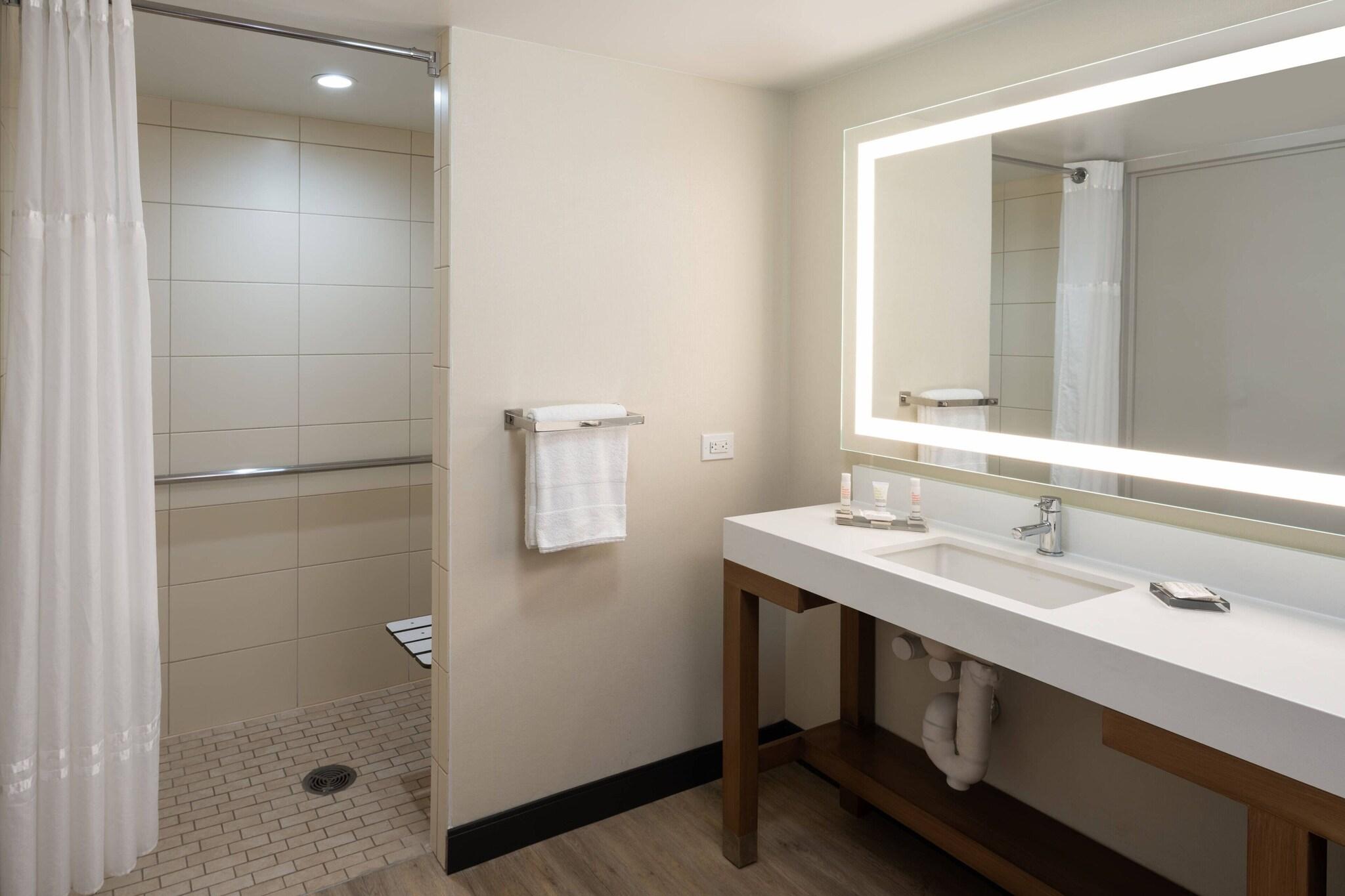 Double Executive King Bed