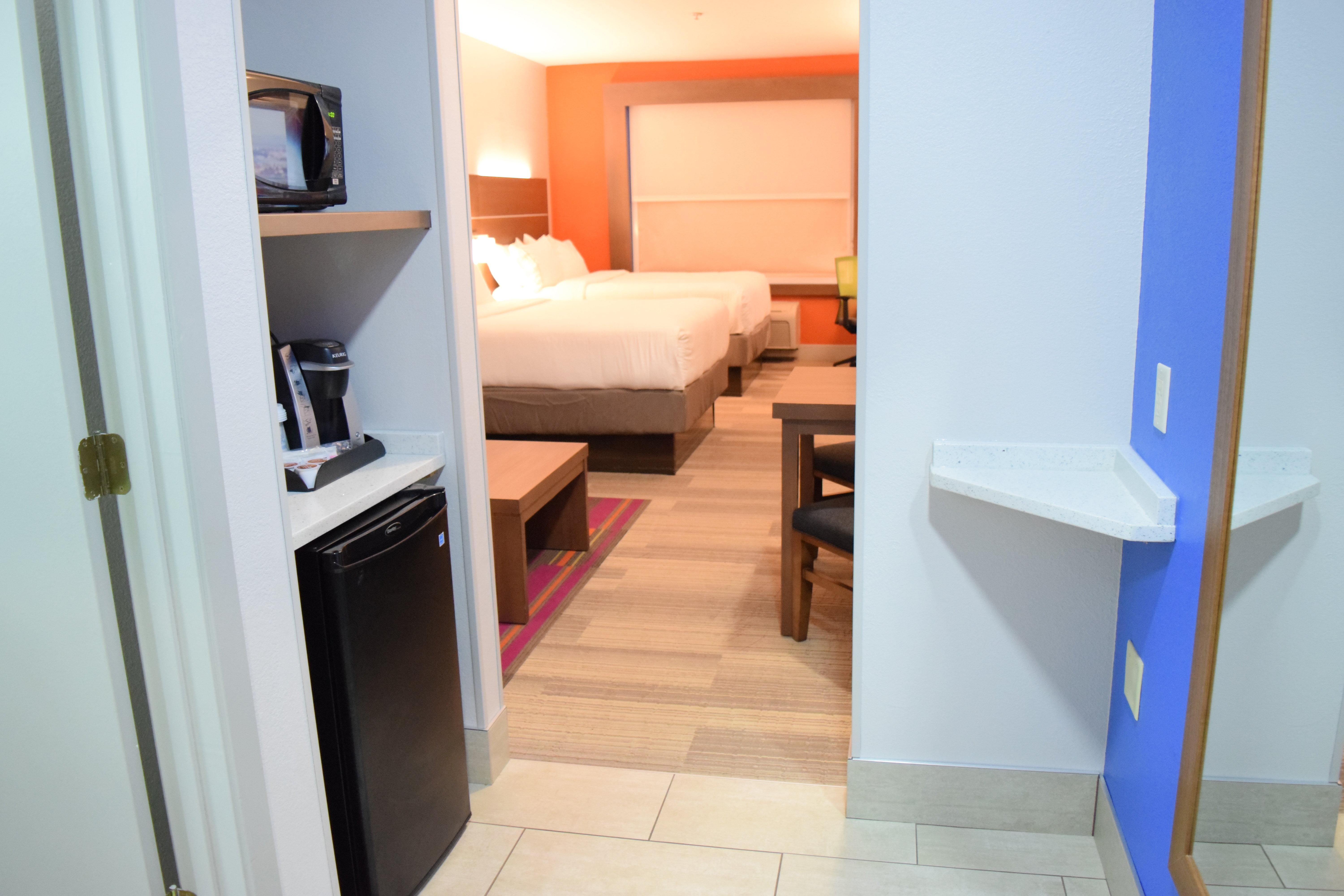 Suite Two Queen Beds