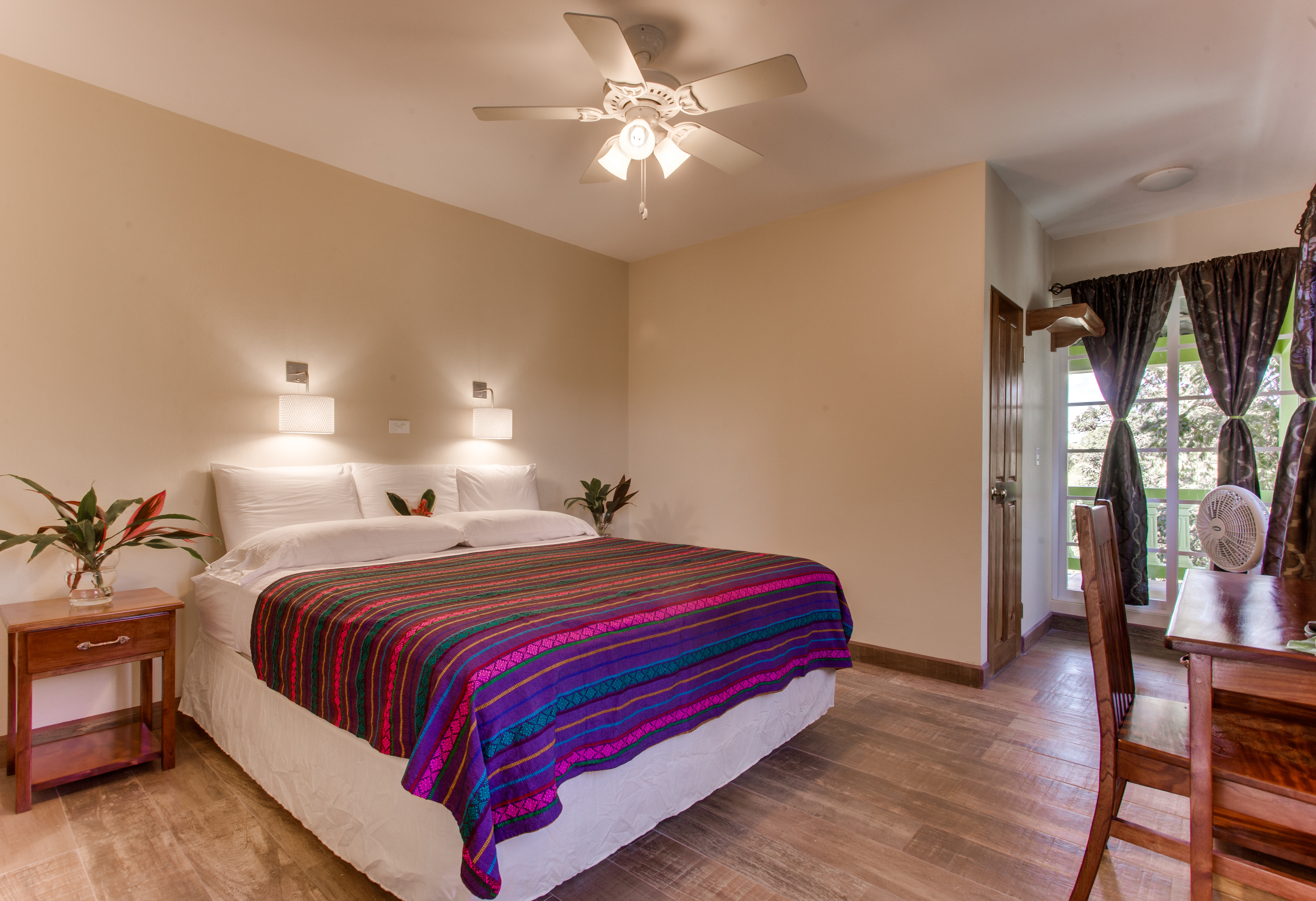 Double Deluxe King Bed