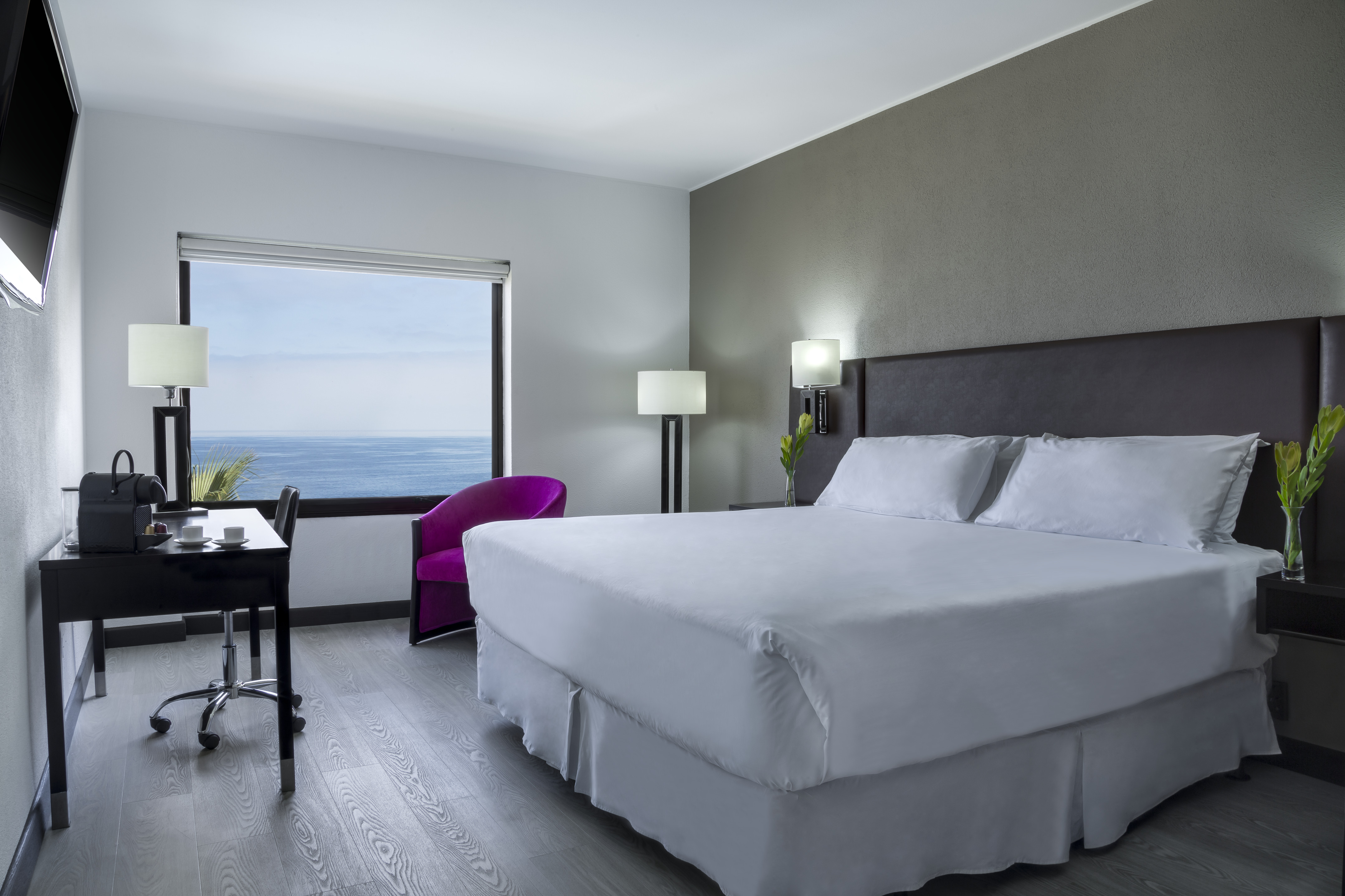 Double Superior with Views