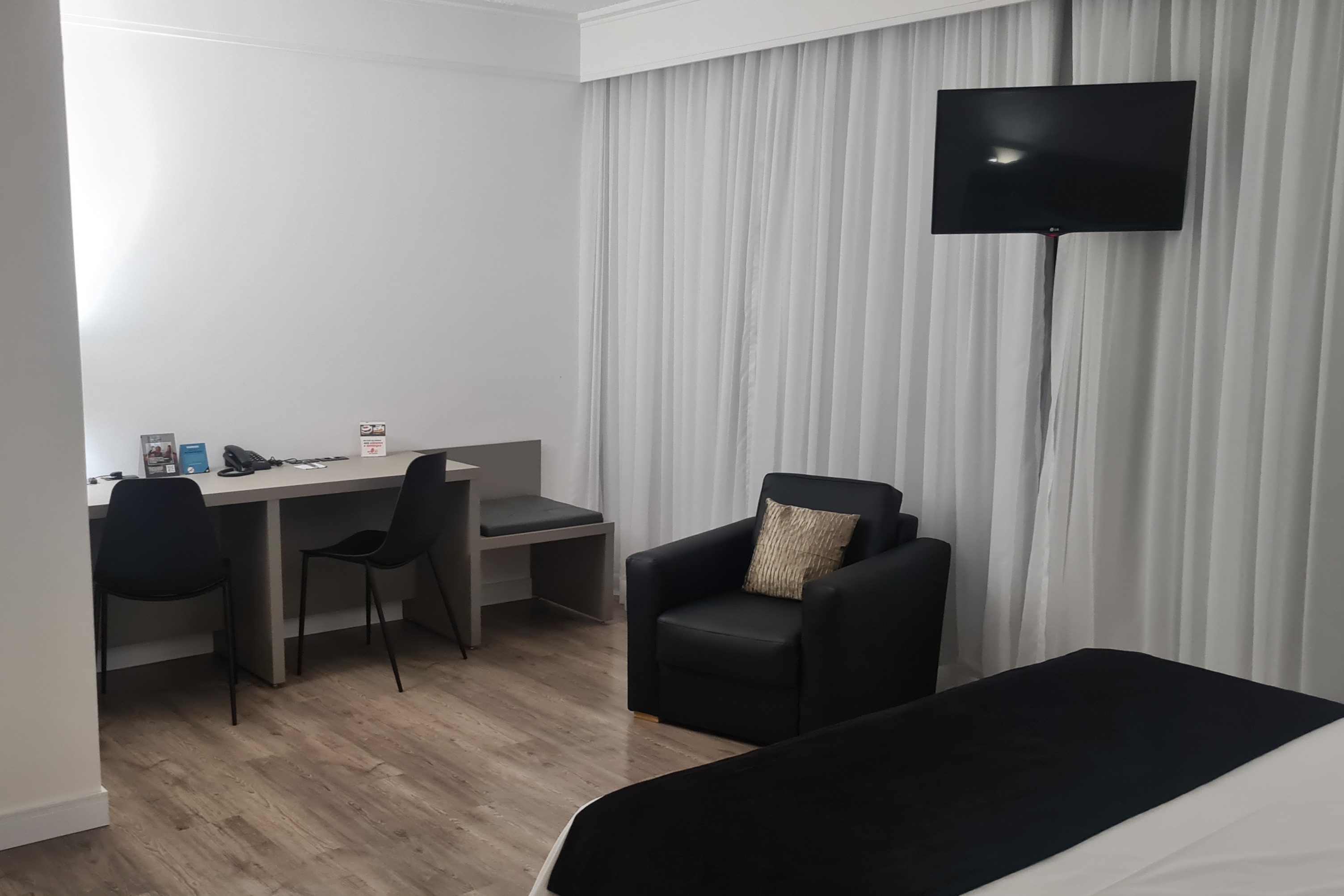 Single Deluxe Superior