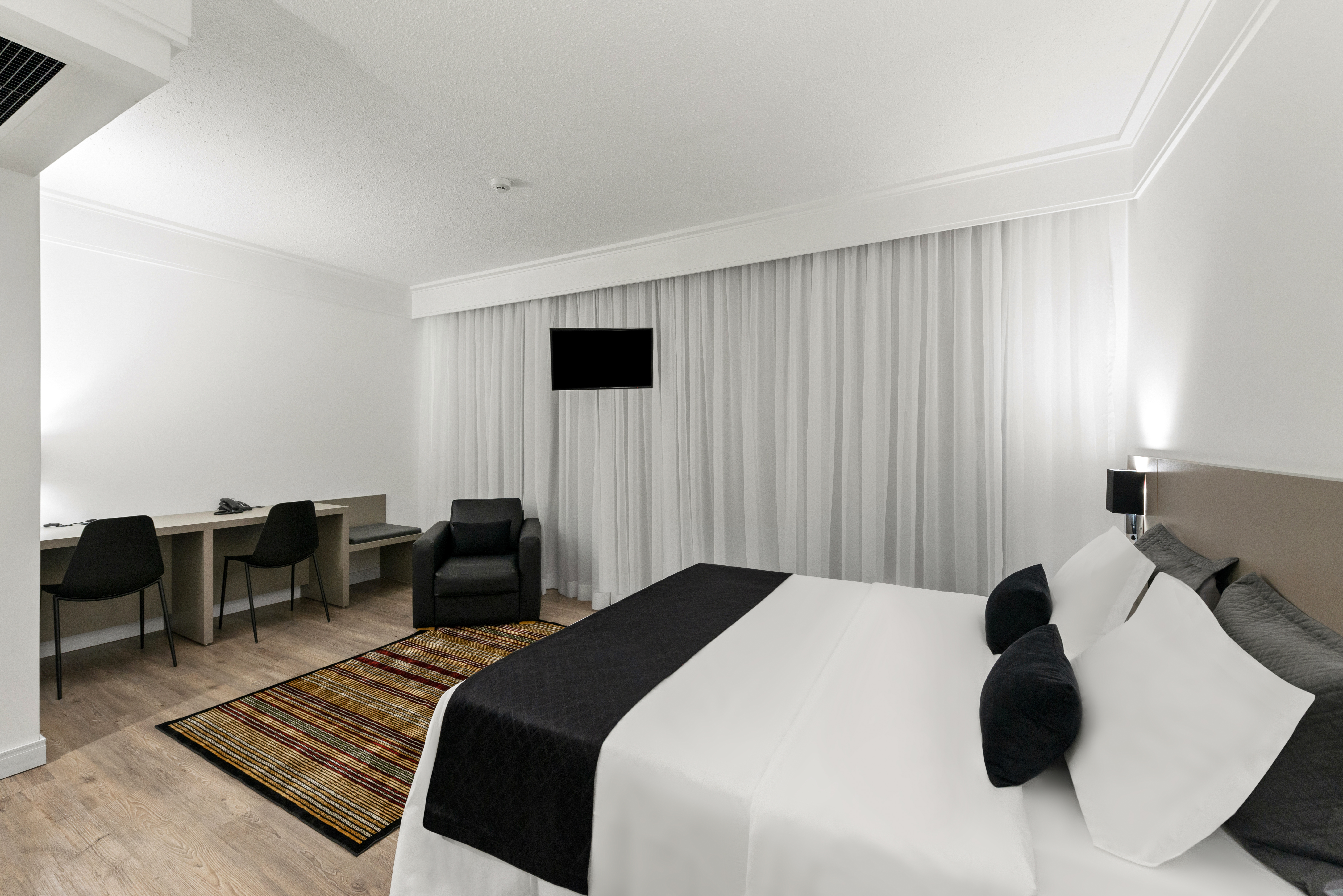 Double Deluxe Superior