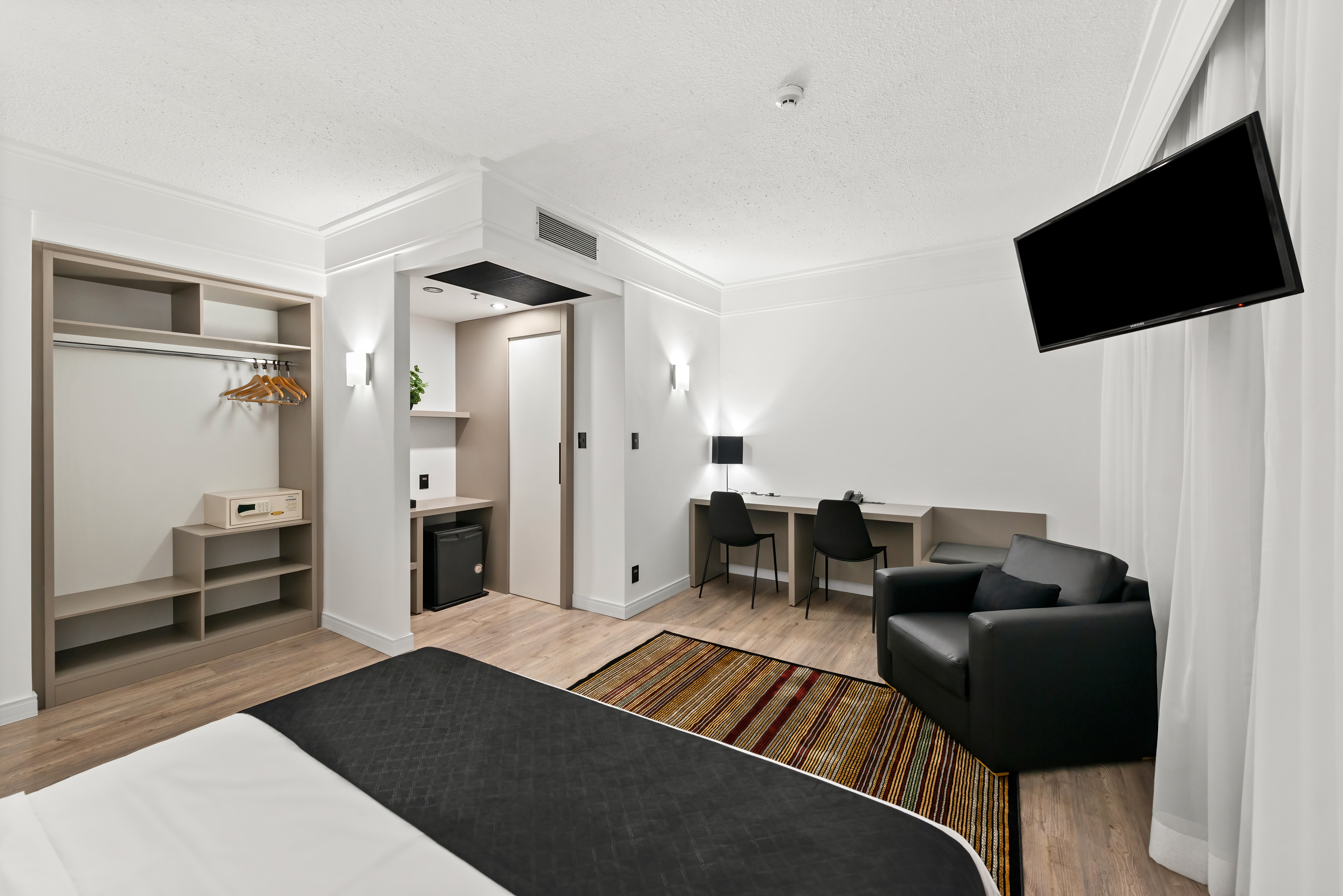 Double Deluxe Superior