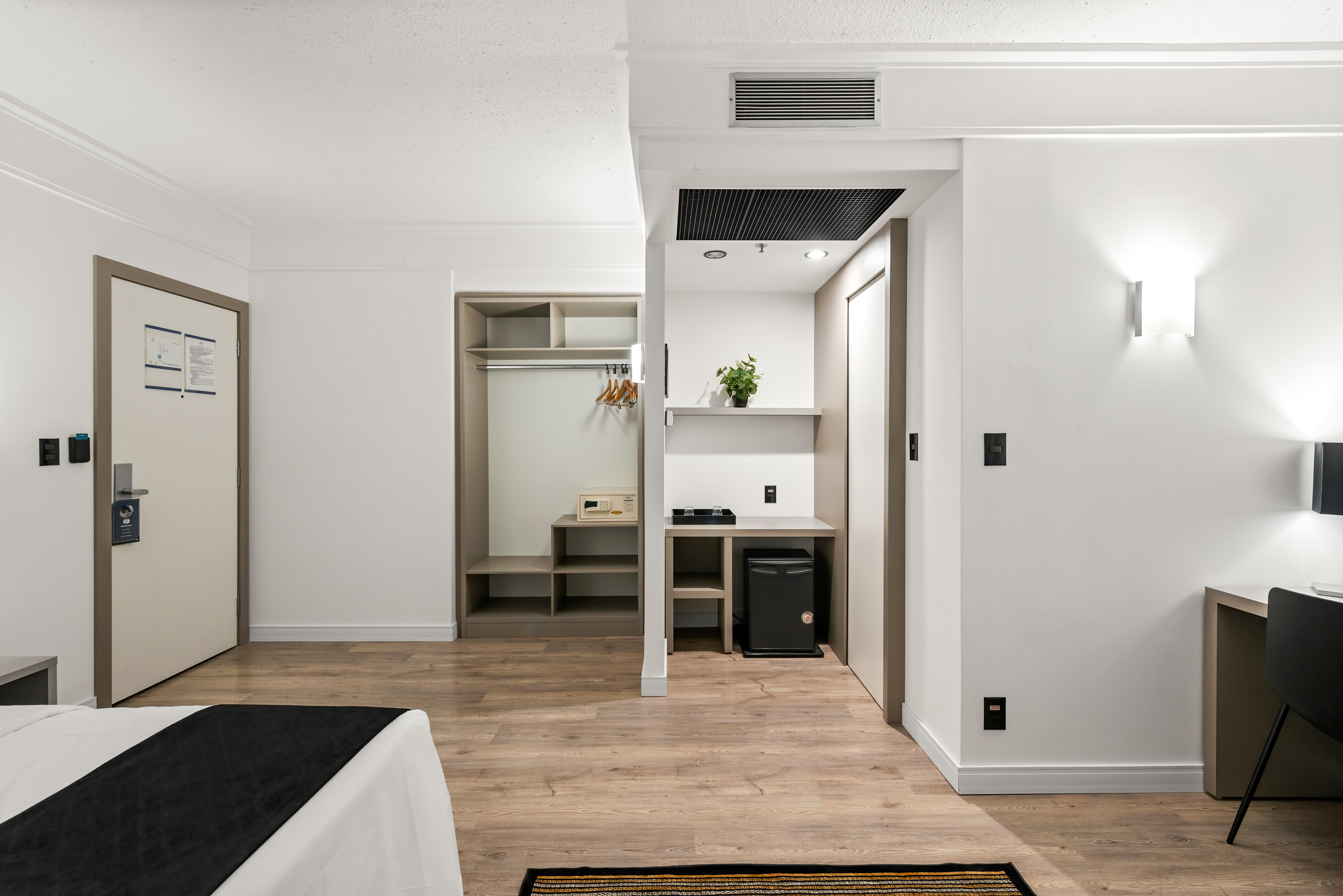 Double Deluxe Superior