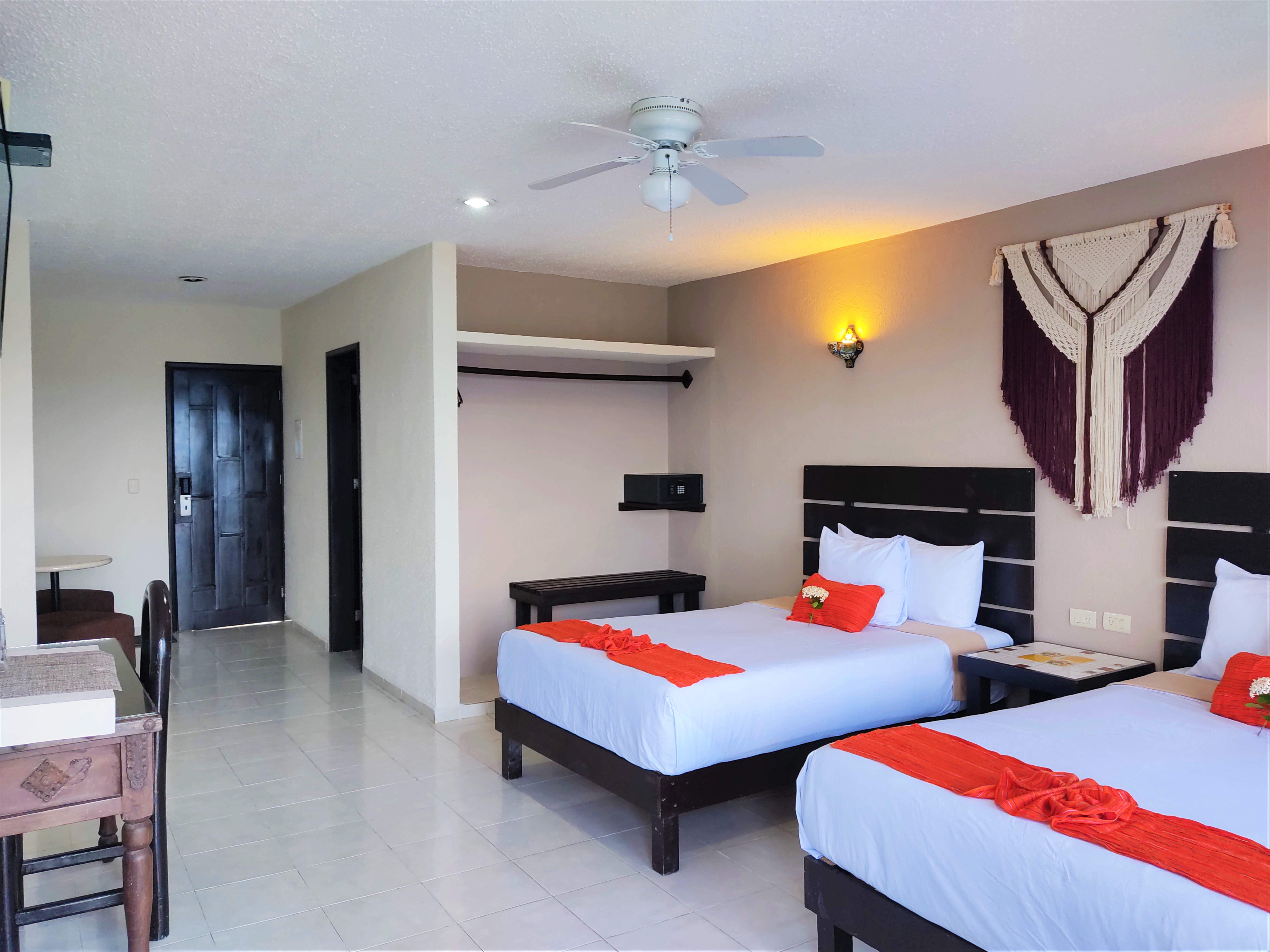 Room Deluxe Two Beds