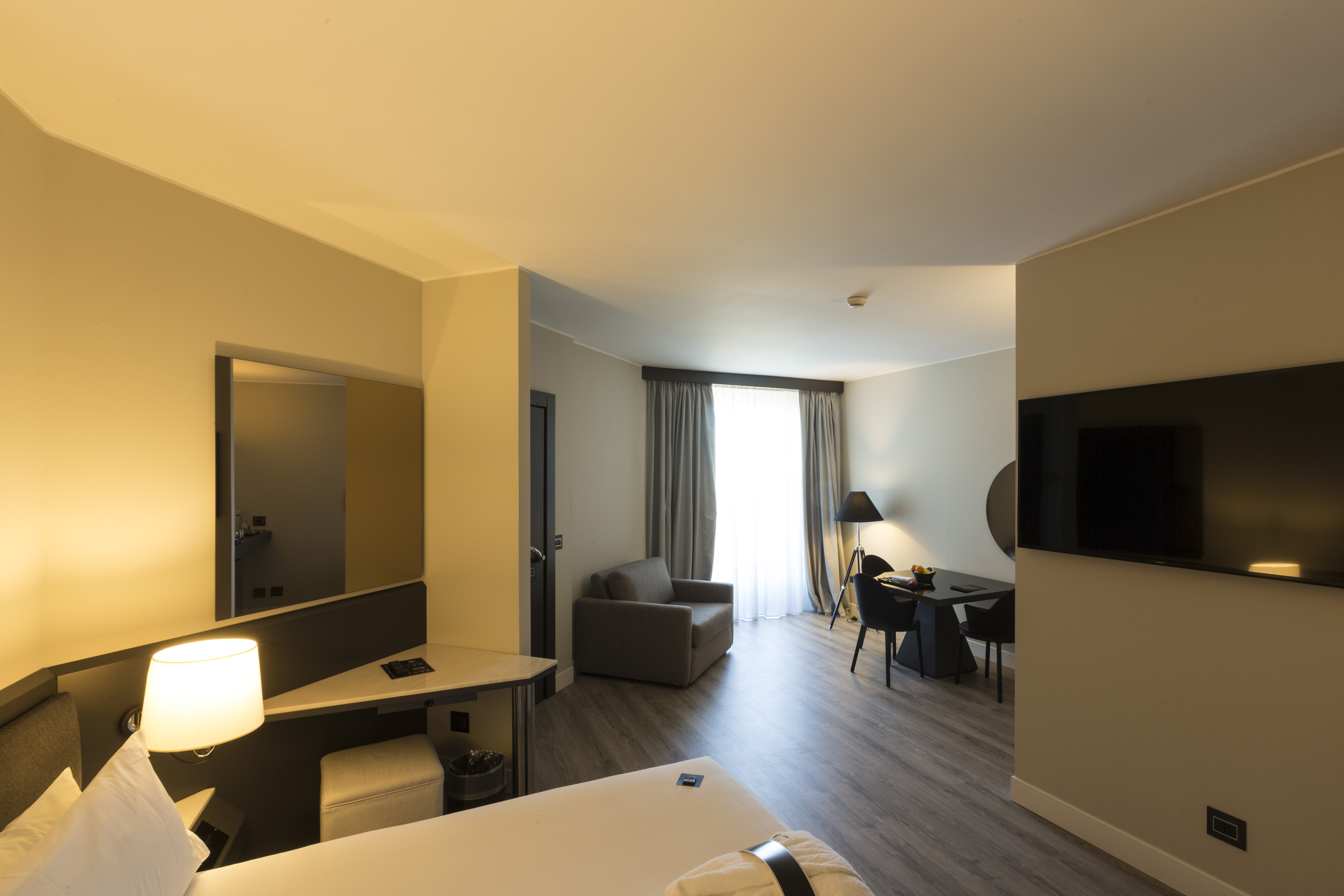 Double Single Superior