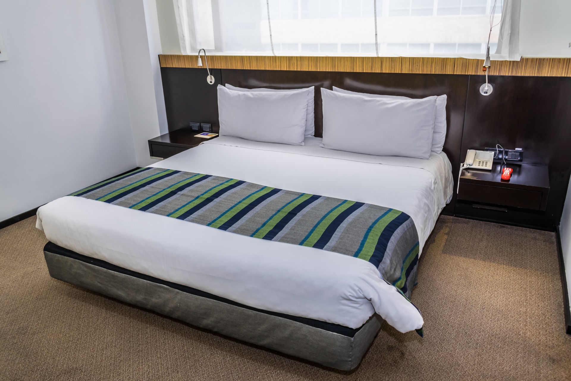 Family Room Capacity 4