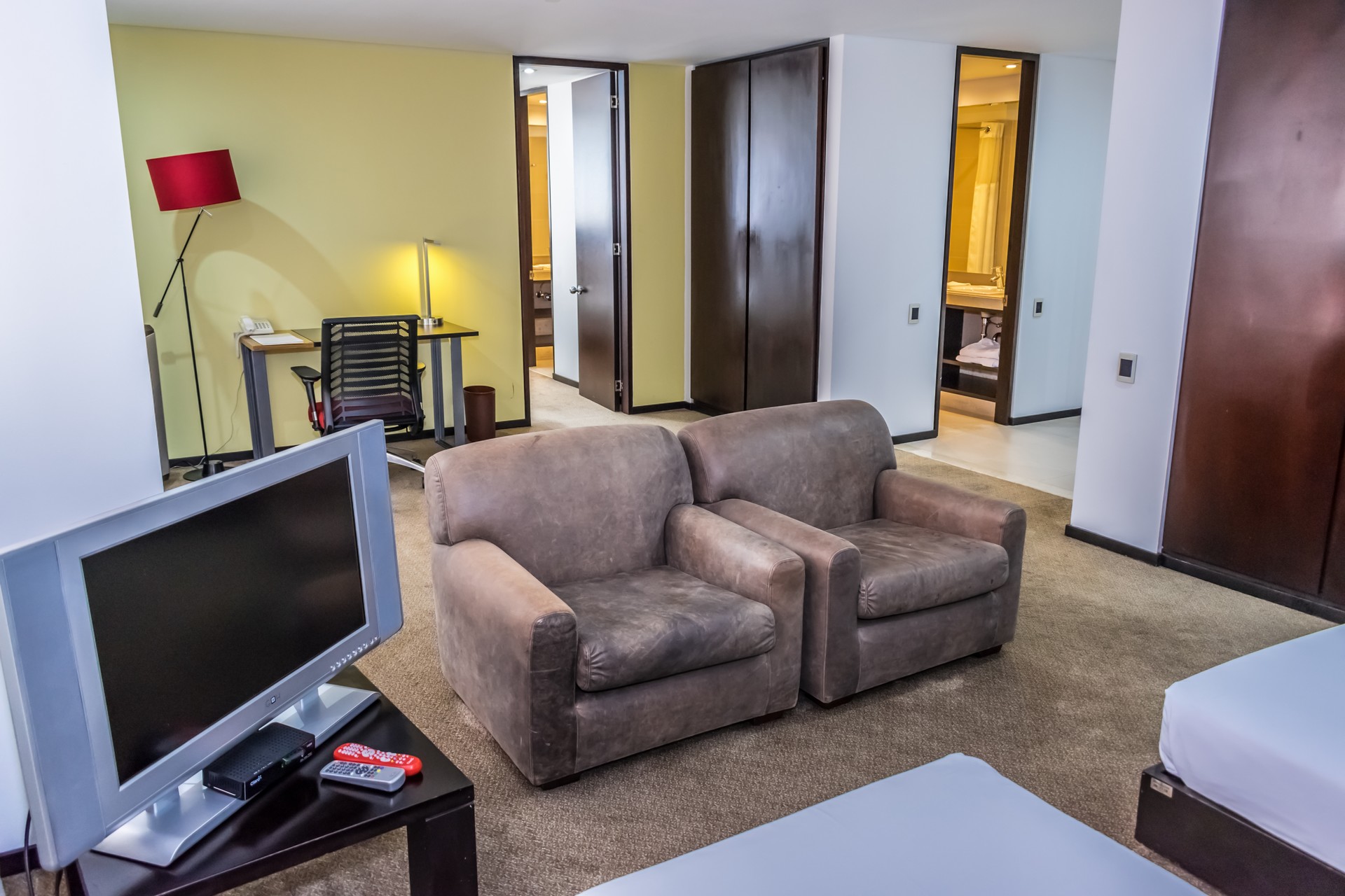 Family Room Capacity 3