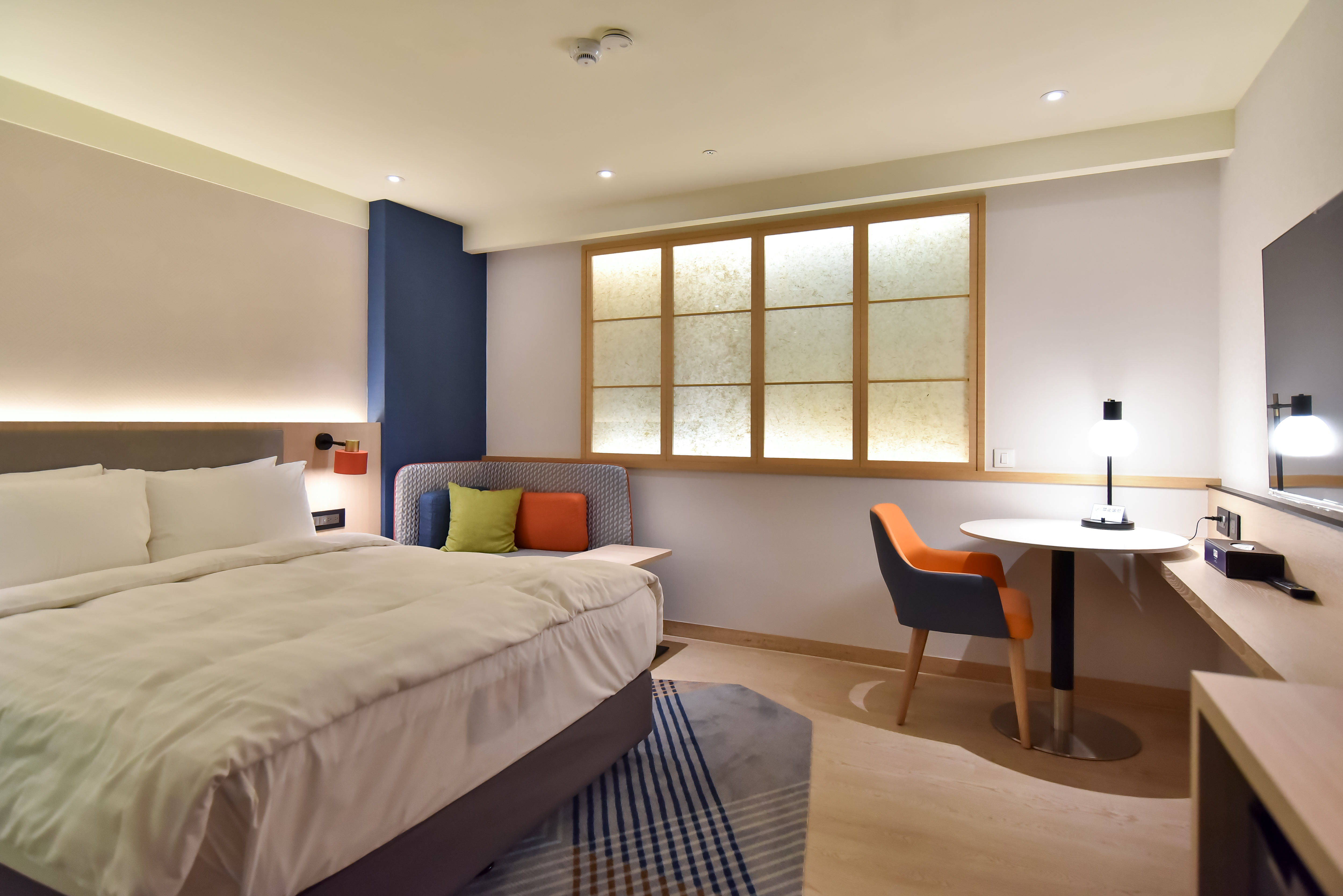 Double or Twin Standard