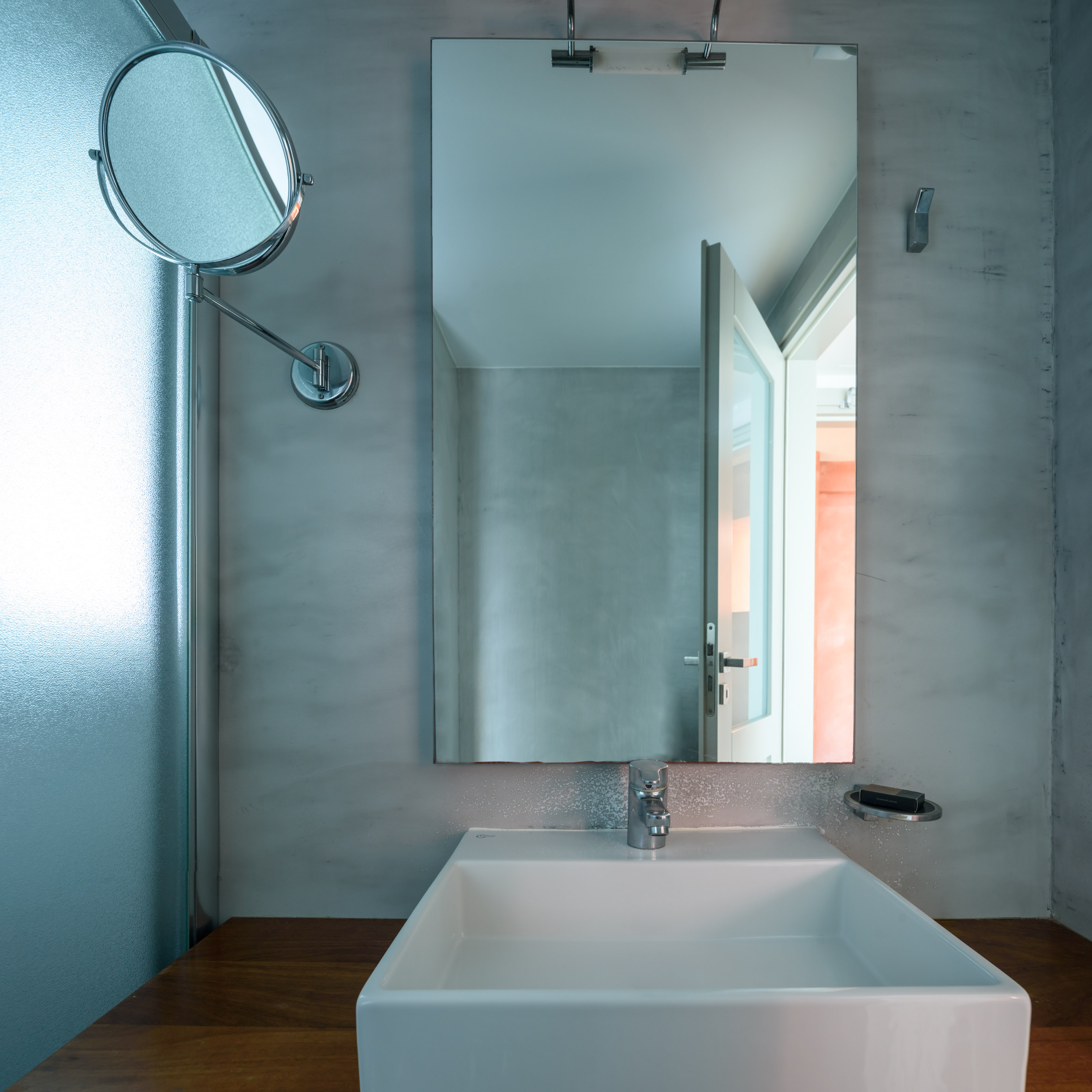 Double or Twin Standard