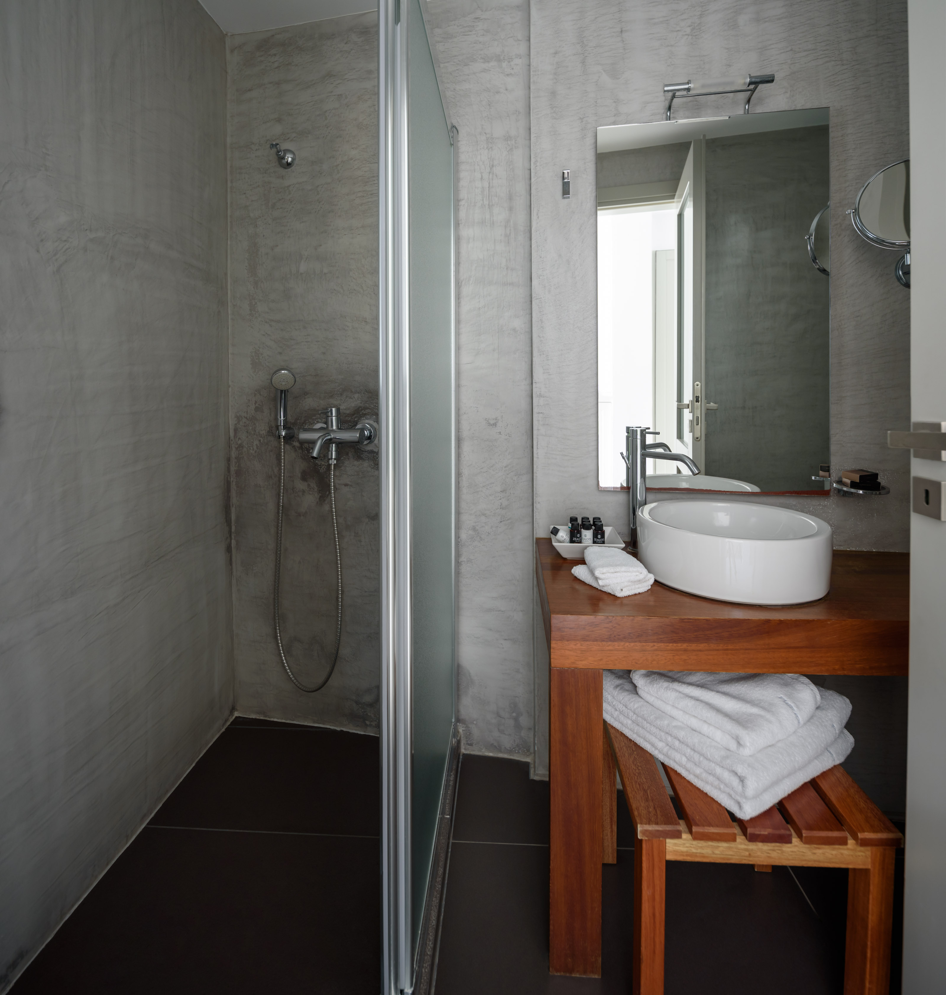 Double or Twin Standard