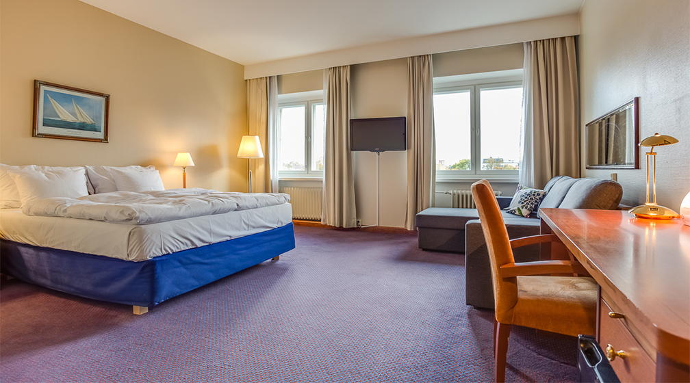 Double or Twin Superior