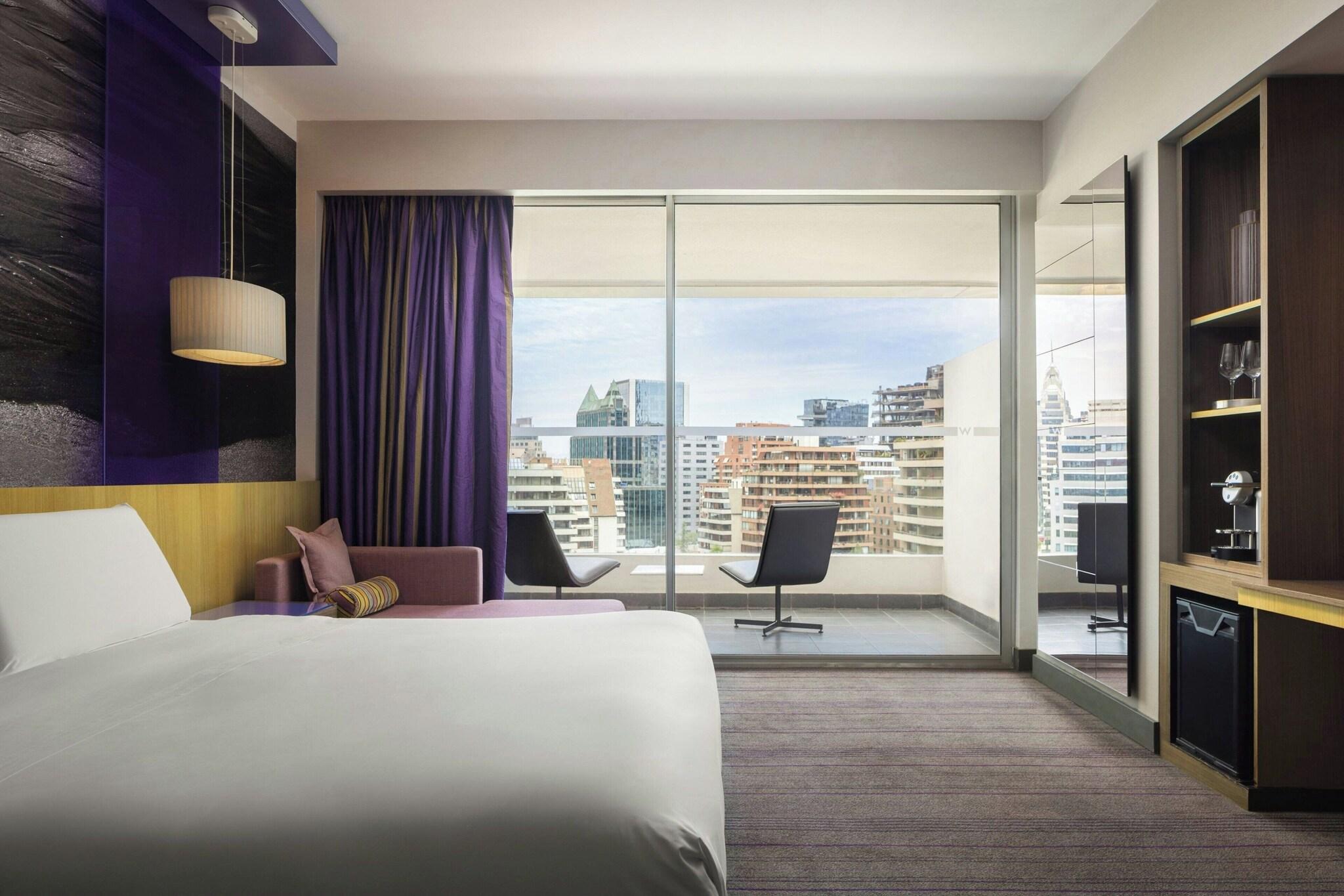 Double Deluxe King Bed