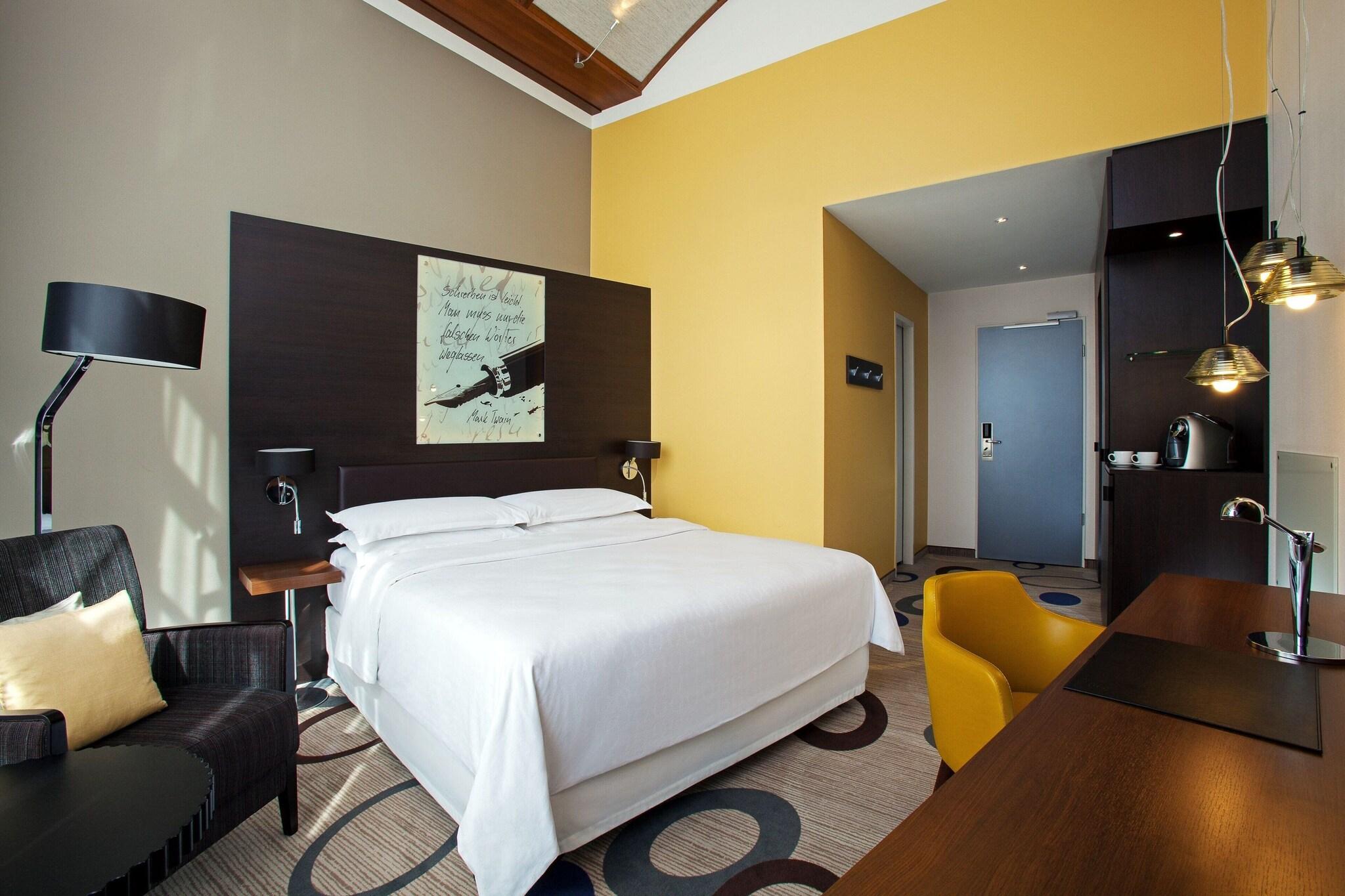 Double Executive King Bed