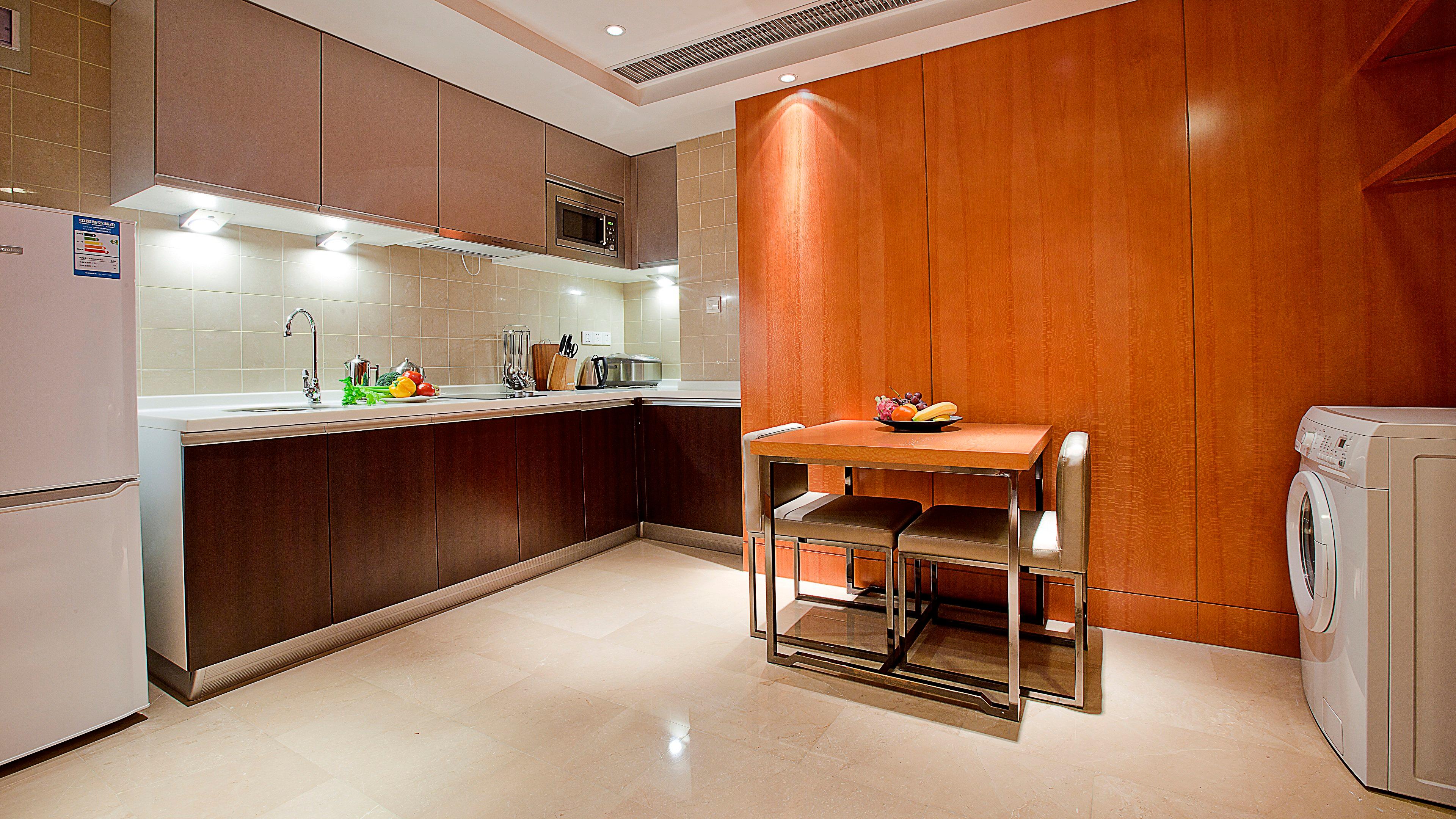 Suite with Kitchenette