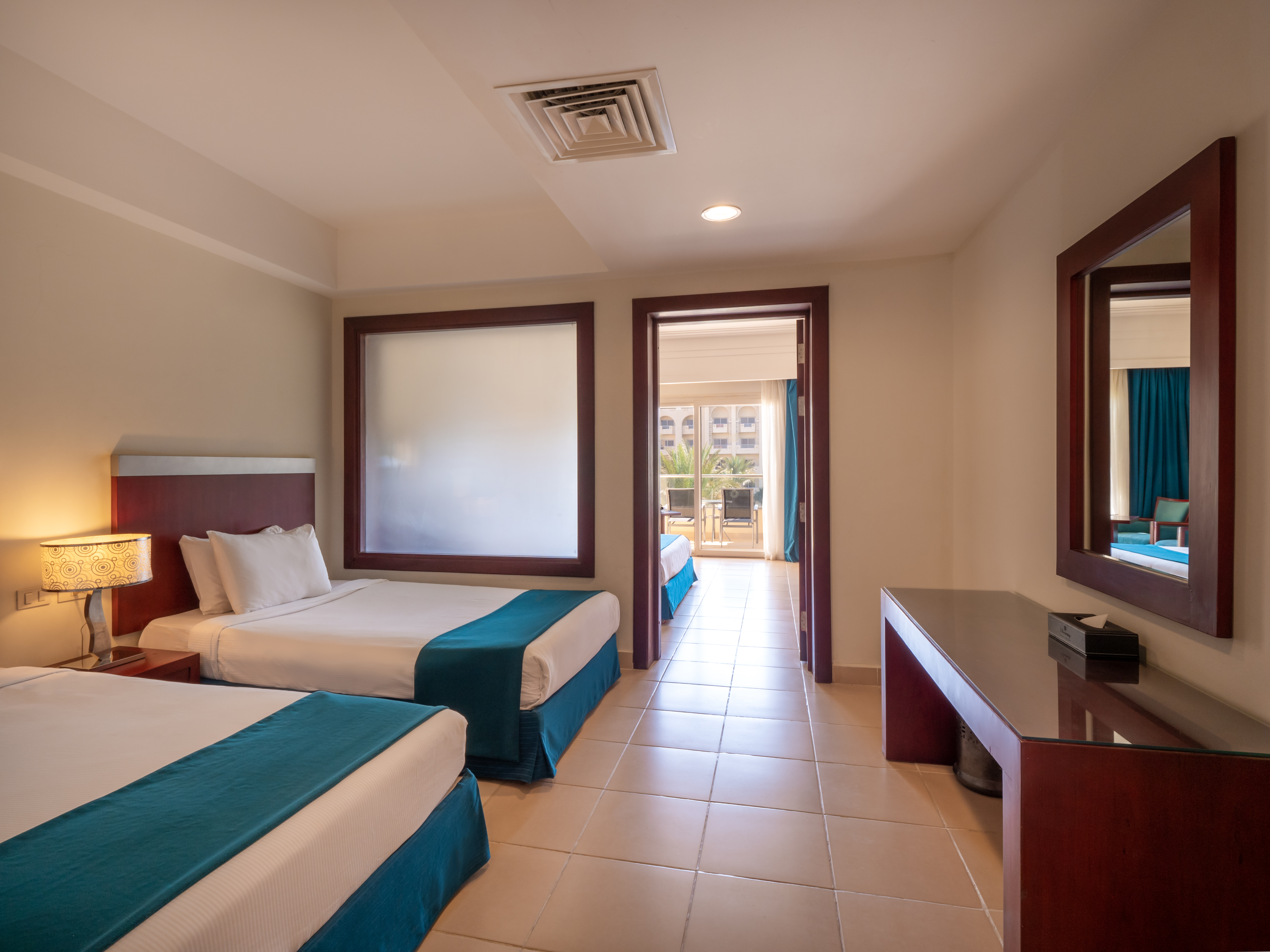 Family Room Capacity 2