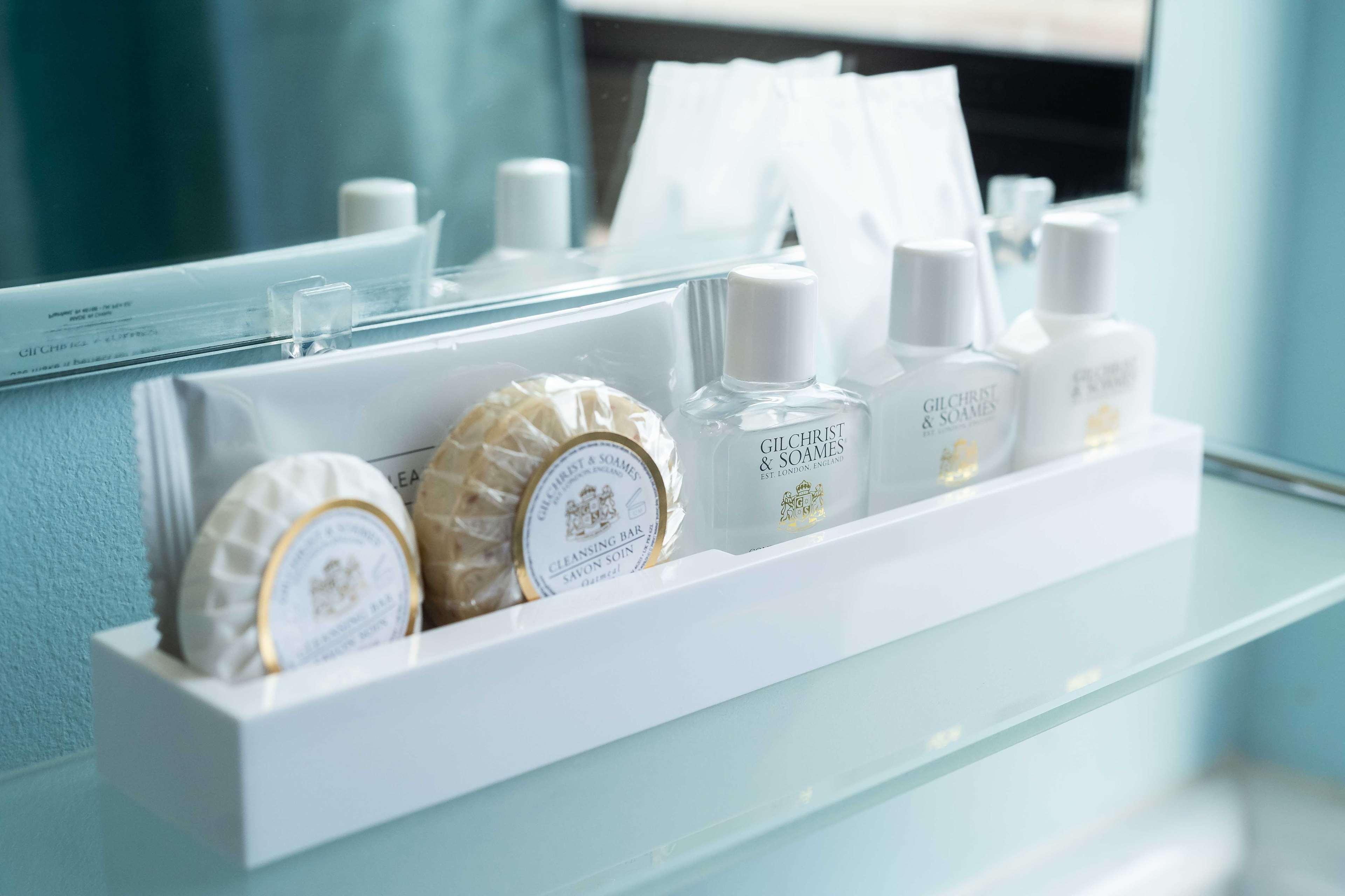 Double Superior King Bed