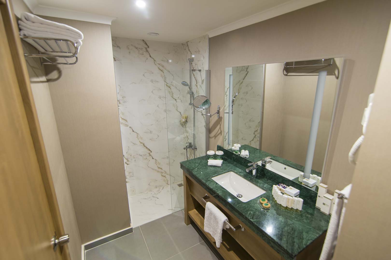 Double Single Sea View