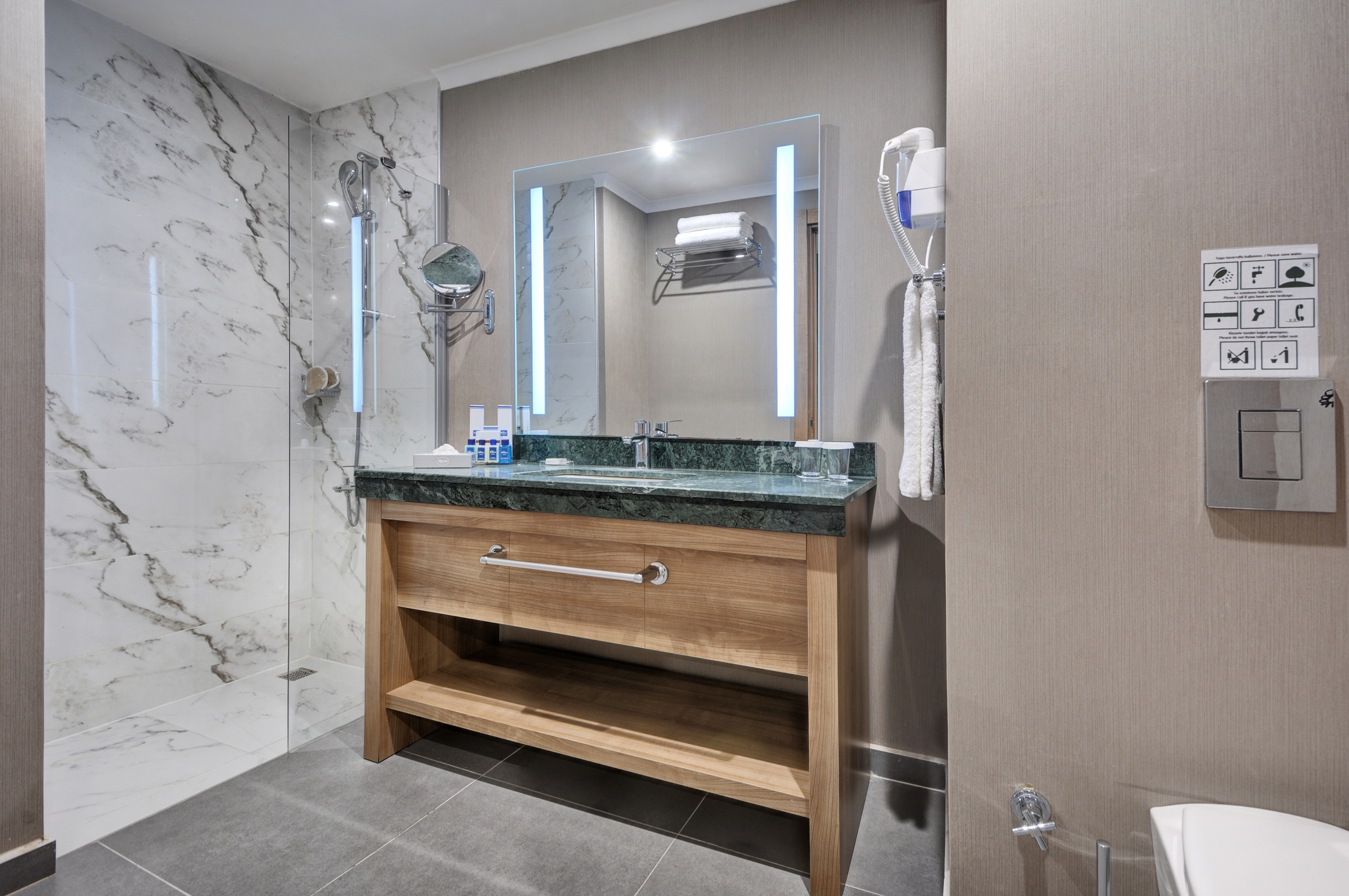 Double Single Superior