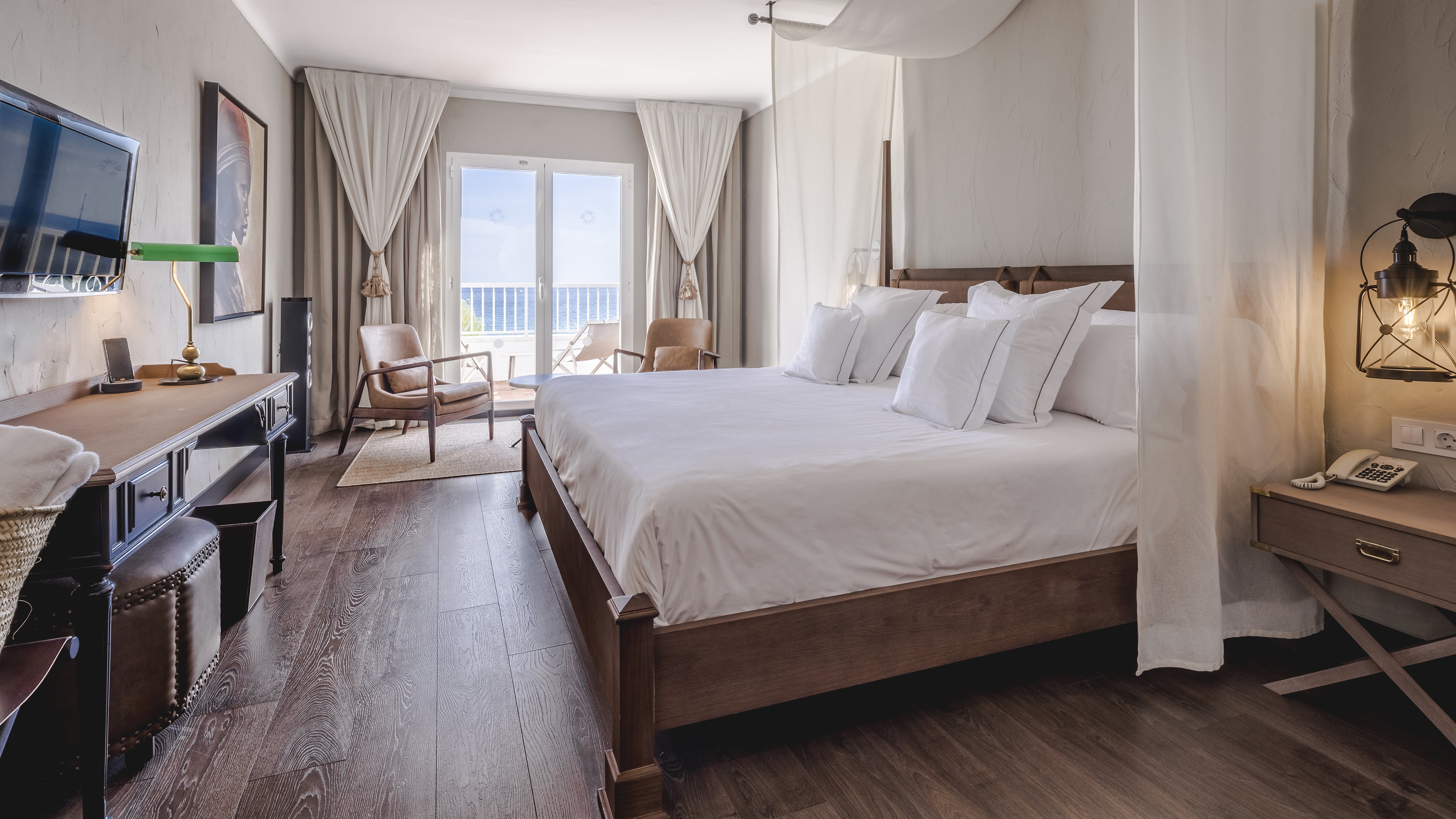 Double or Twin Superior Sea View