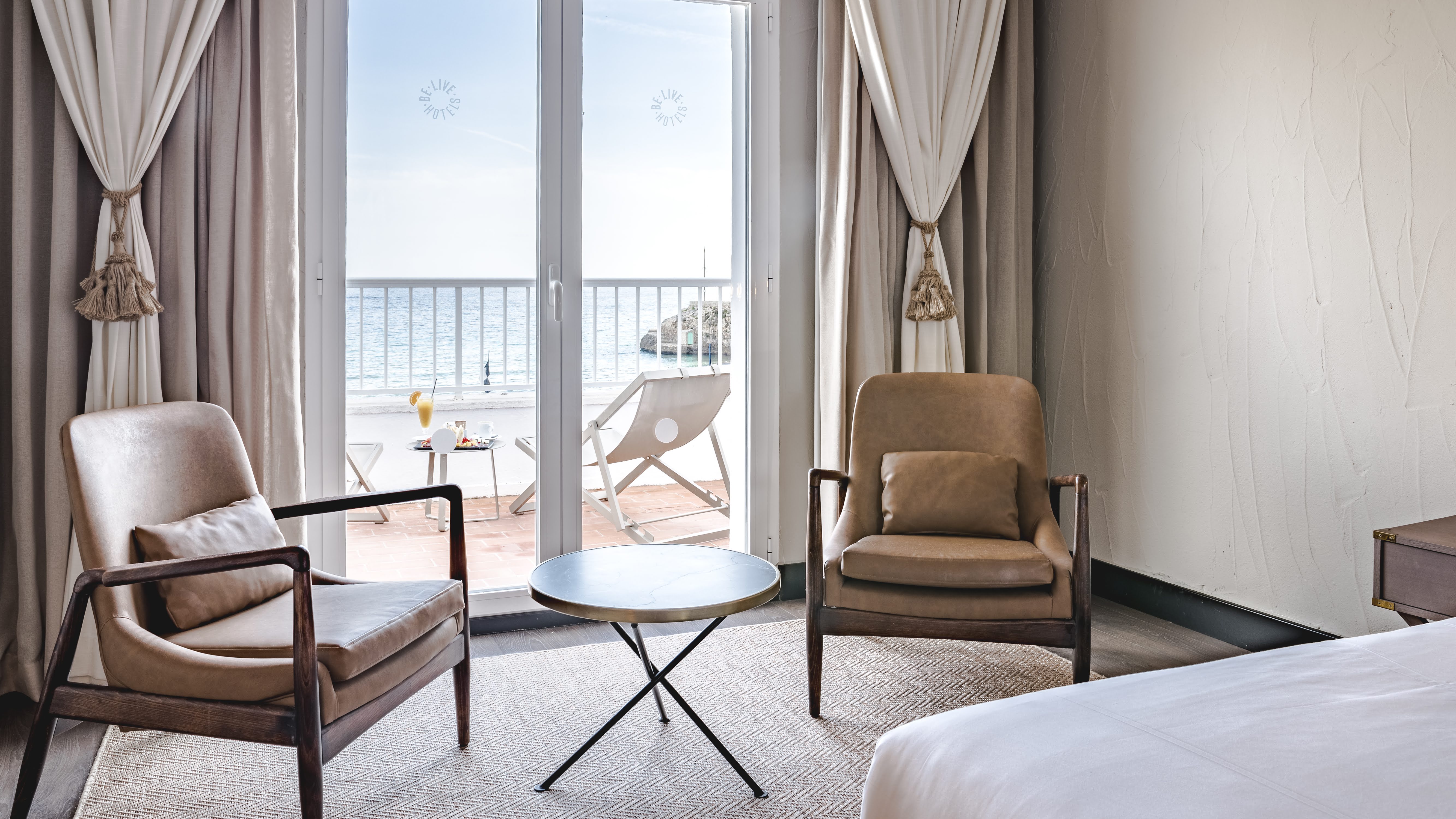 Double Single Superior Sea View