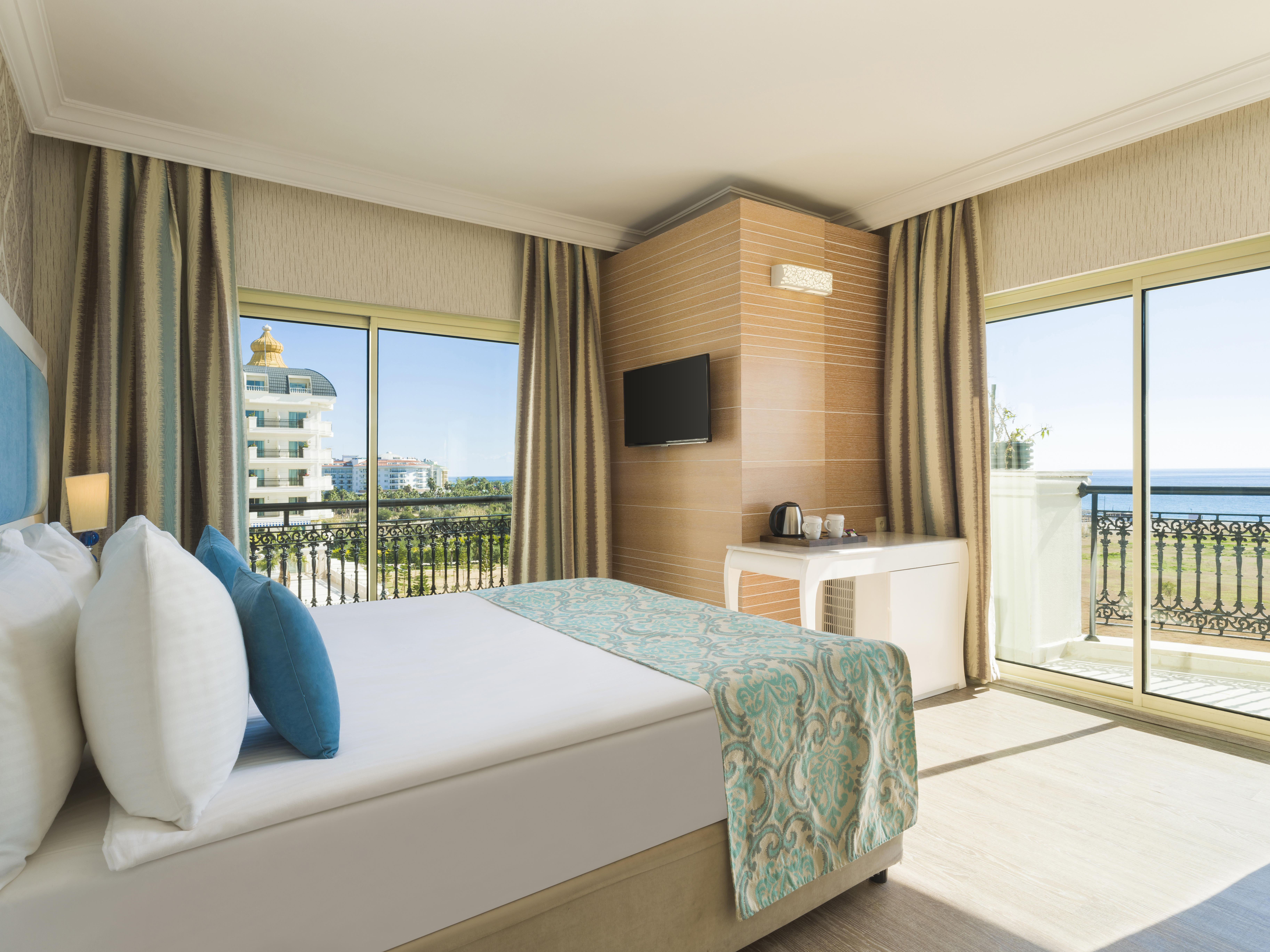 Double Single Sea View