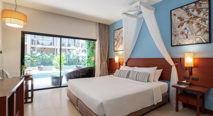 Double or Twin Pool View