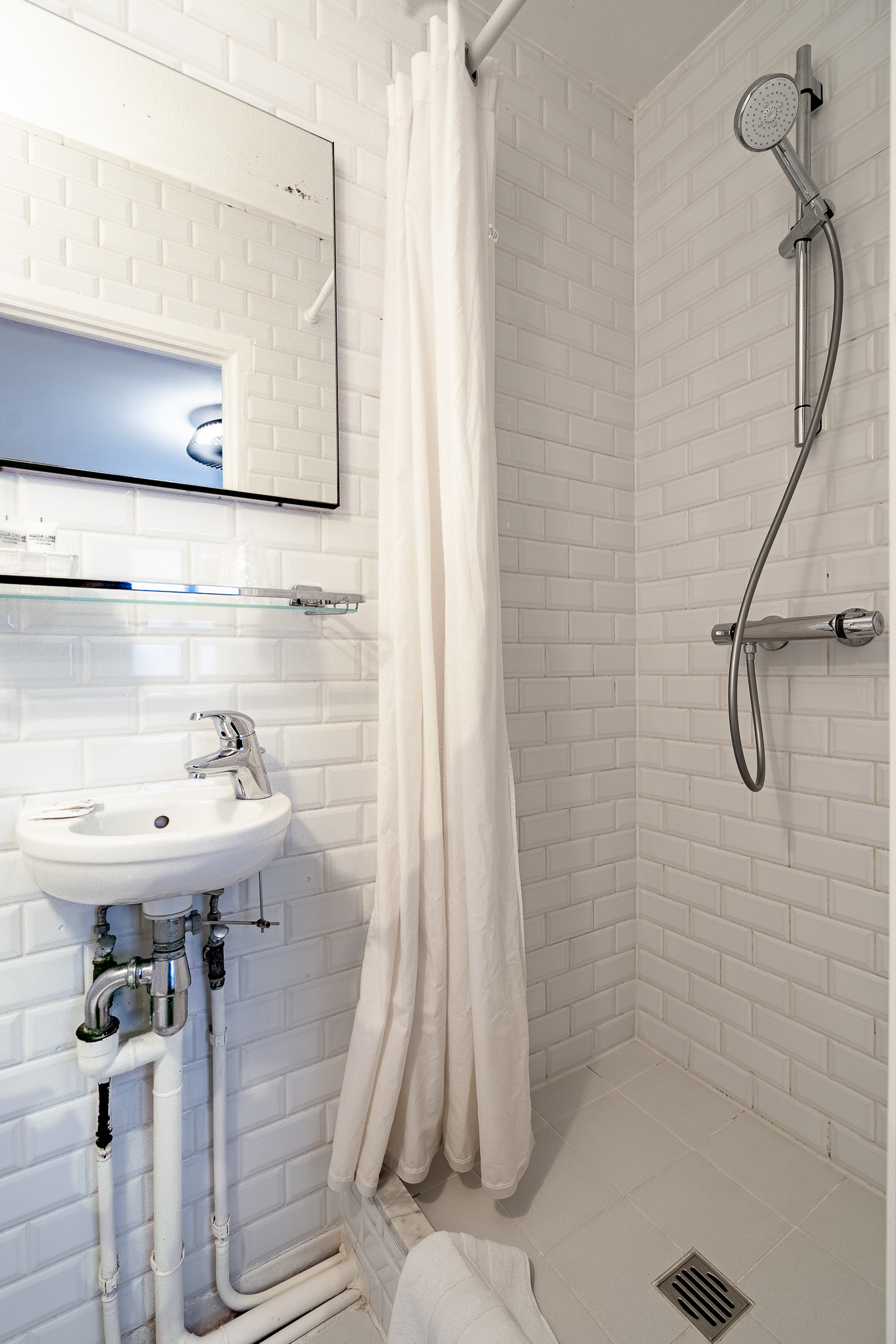 Double One Bedroom One Bathroom