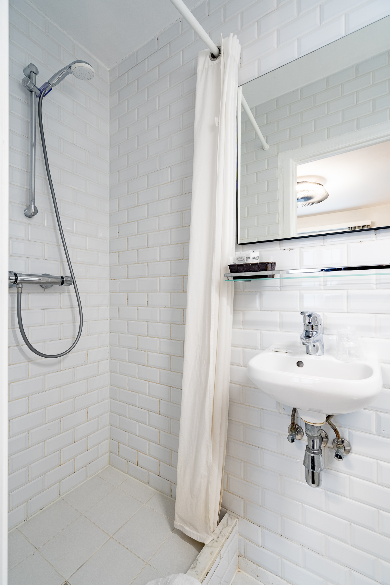 Double One Bedroom One Bathroom