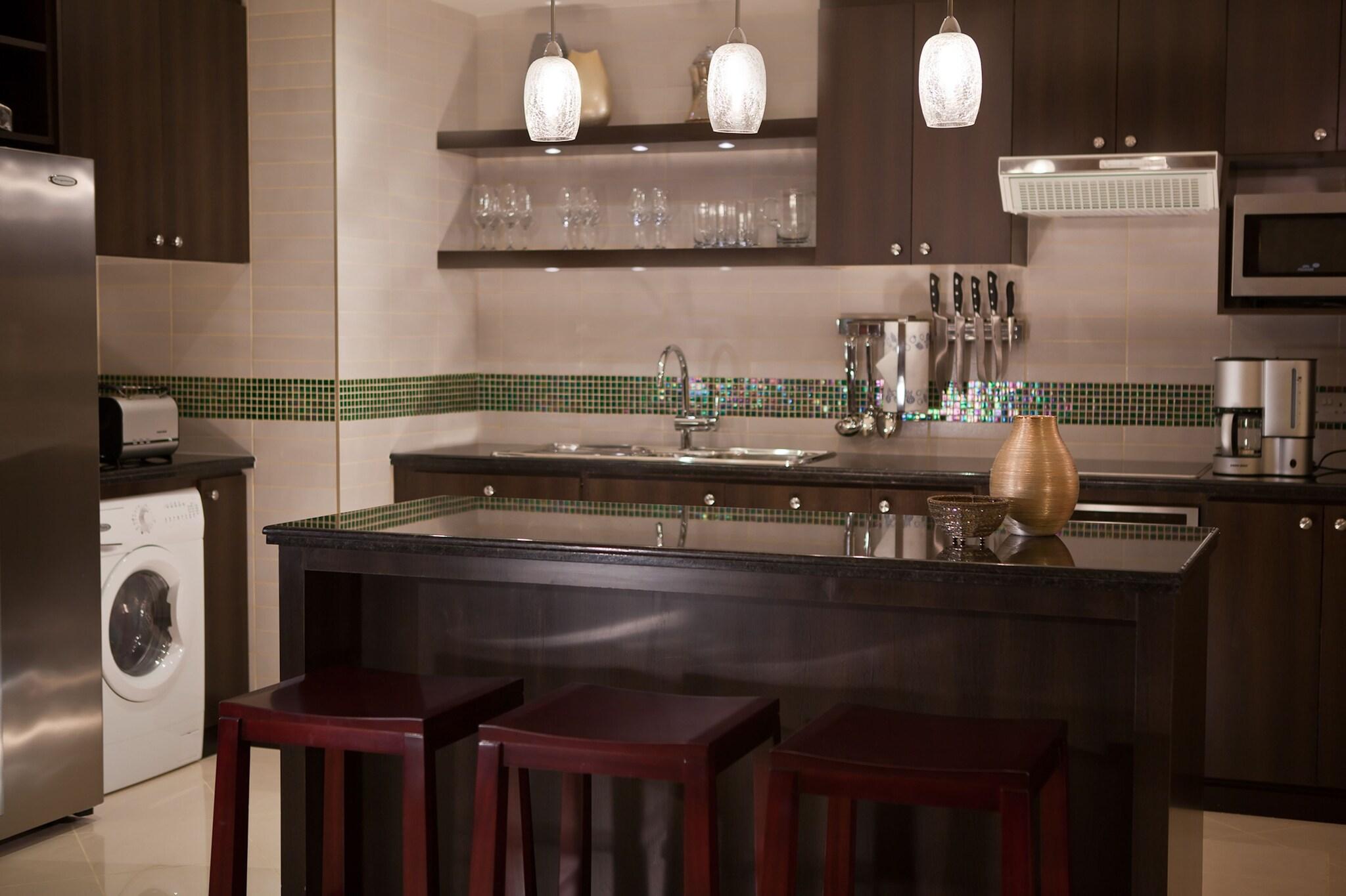 Apartment King Bed Two Bedrooms