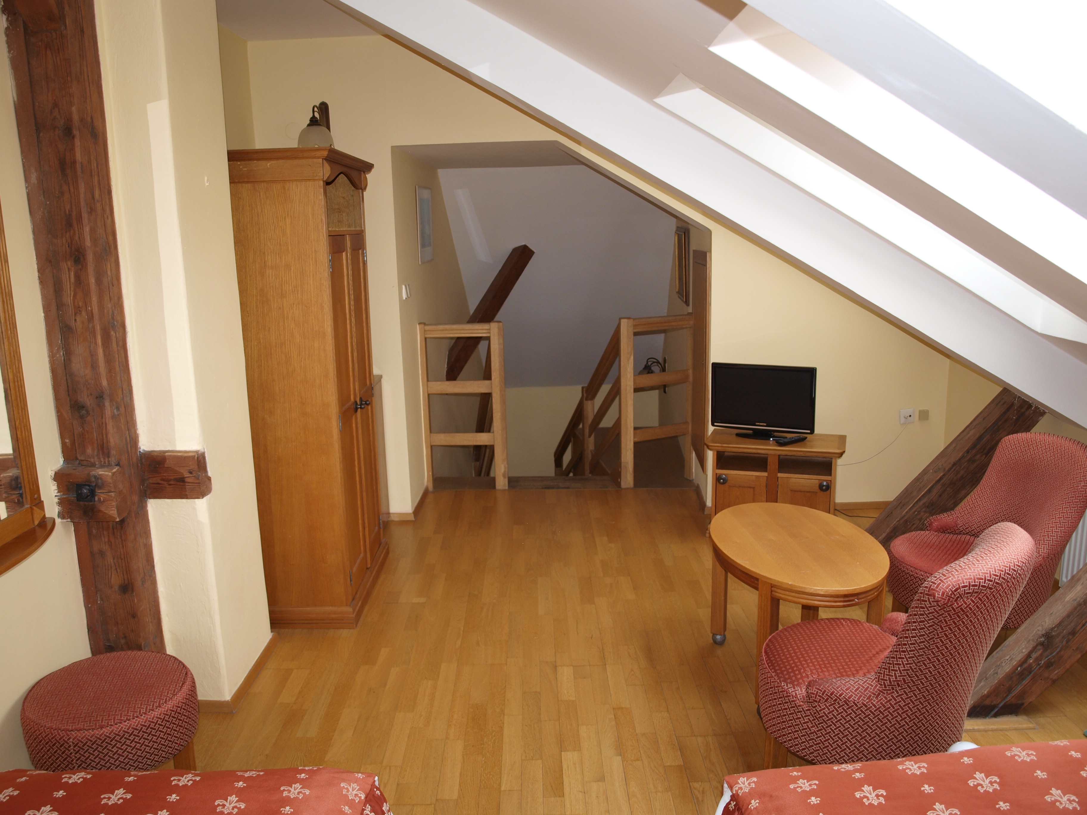 Double or Twin Standard