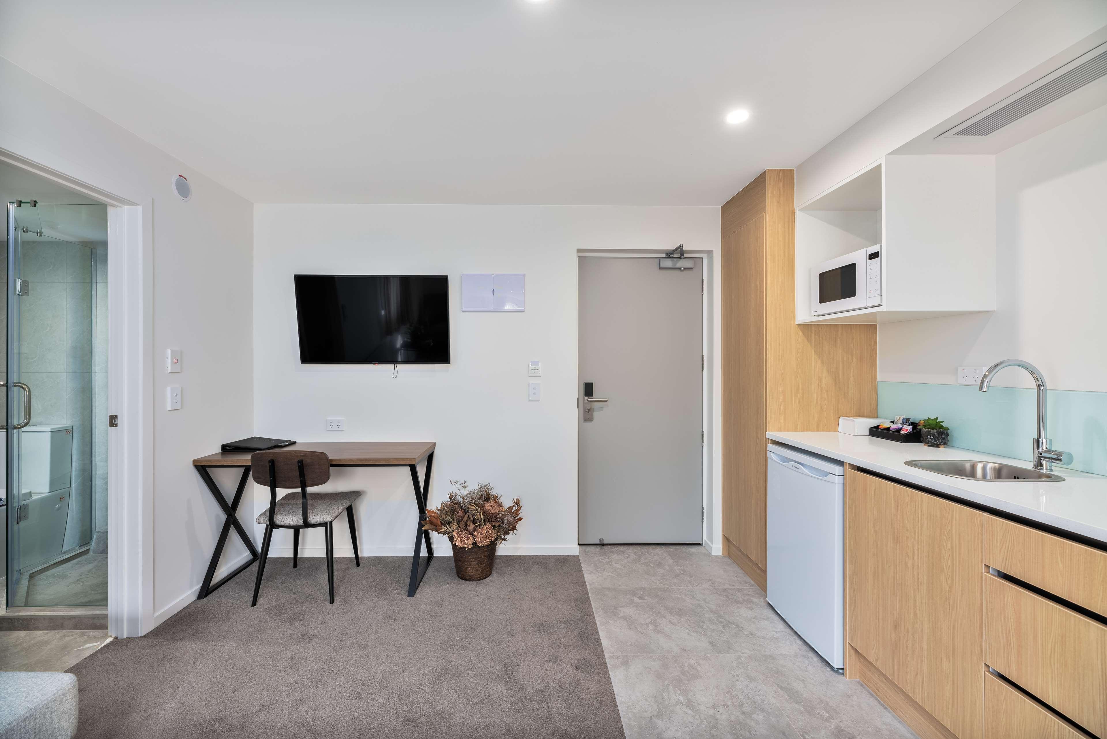 Double Superior King Bed