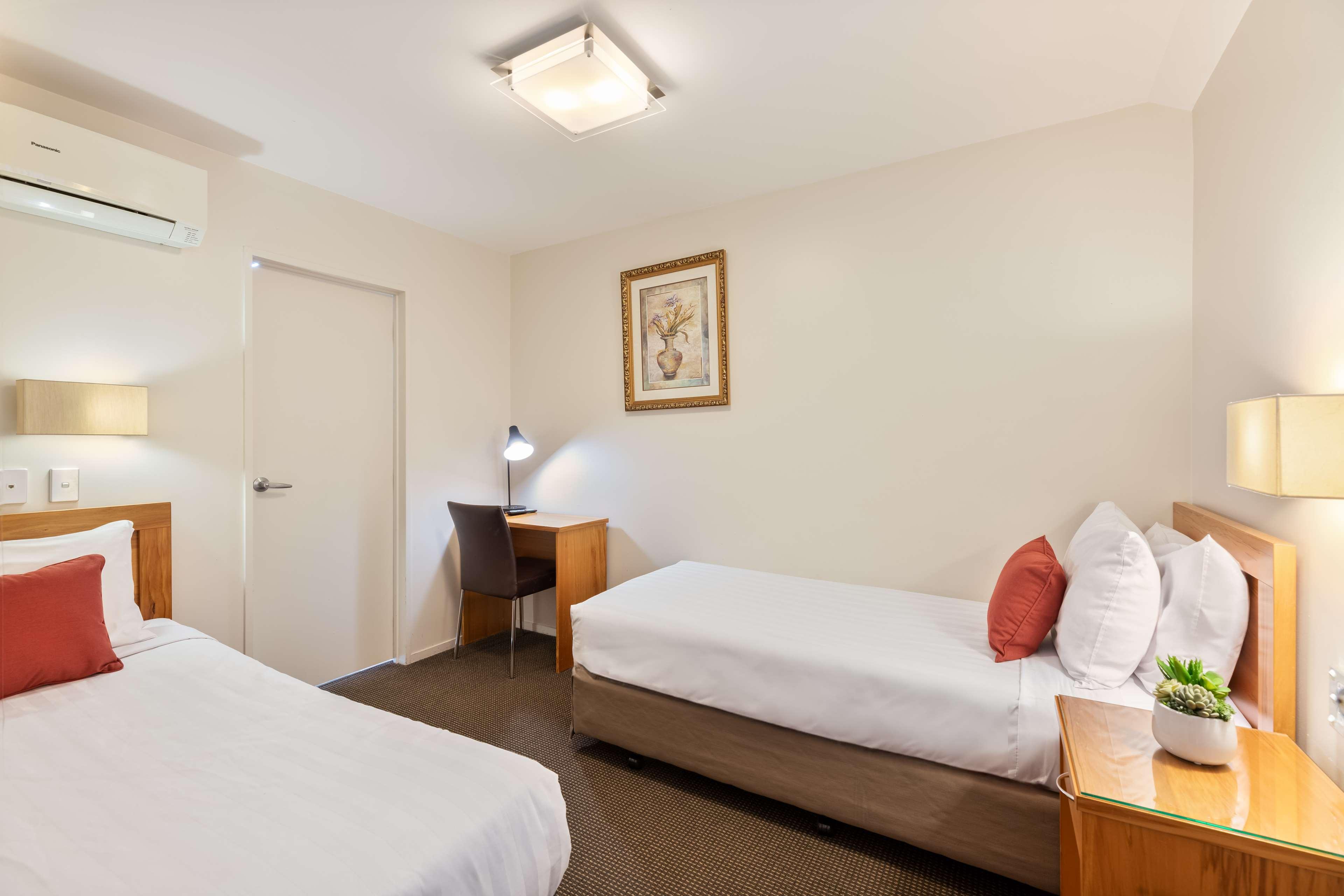 Apartment with Kitchenette