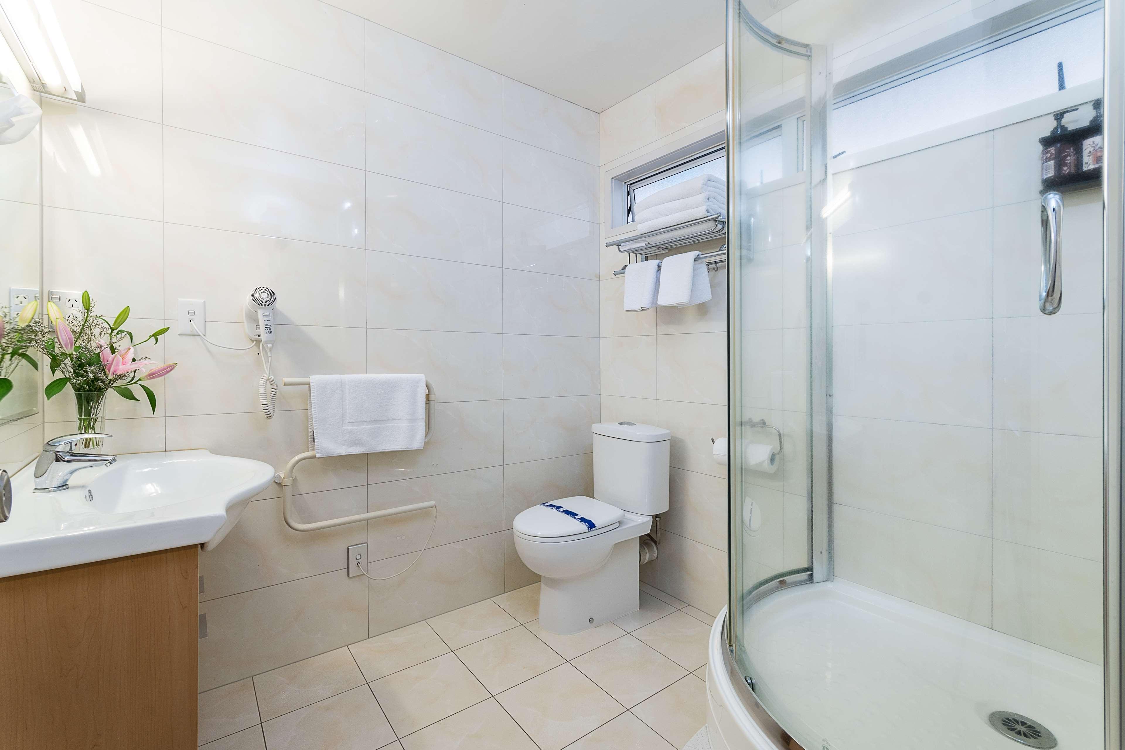 Triple with Kitchenette