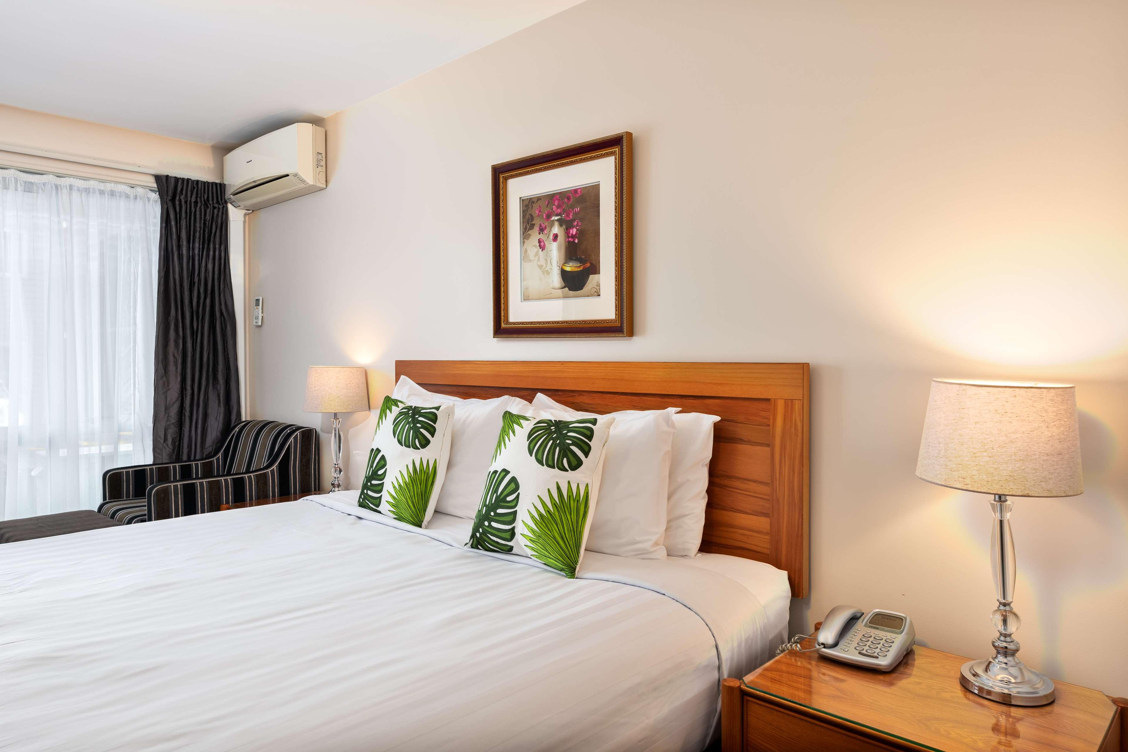 Double King Size Bed