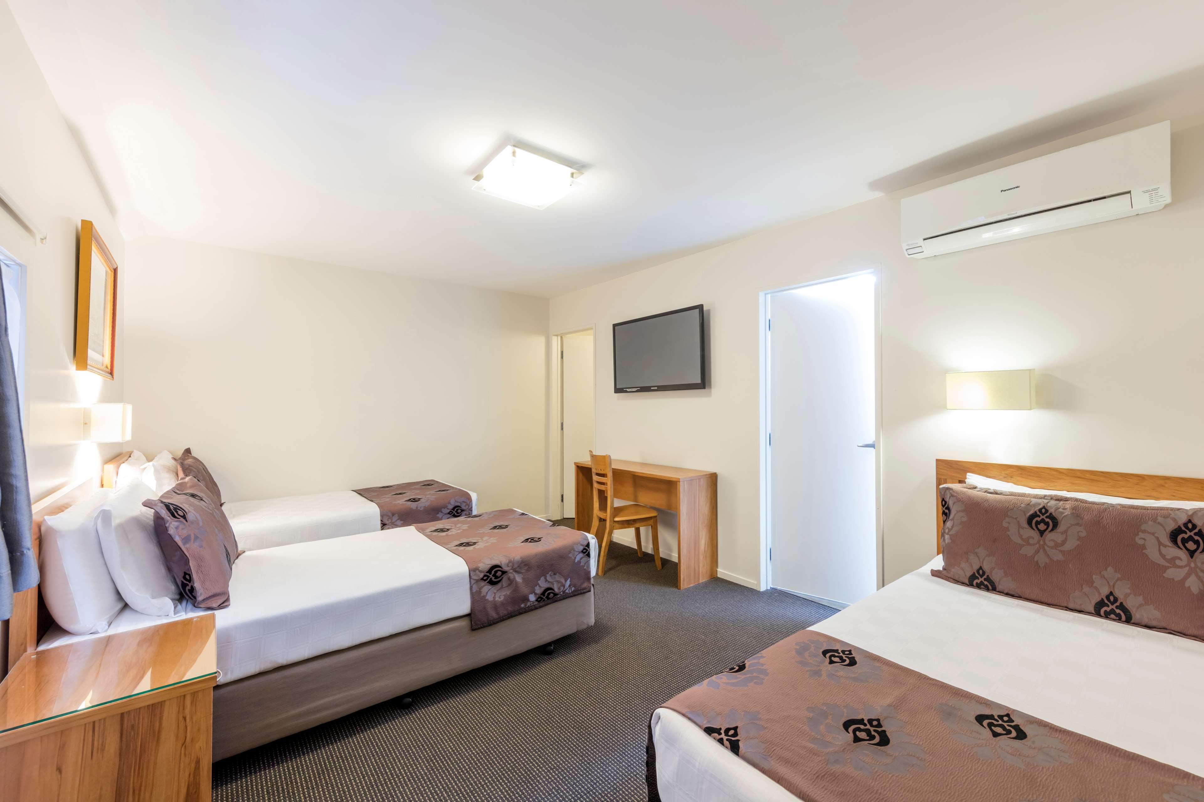 Apartment King Size Bed