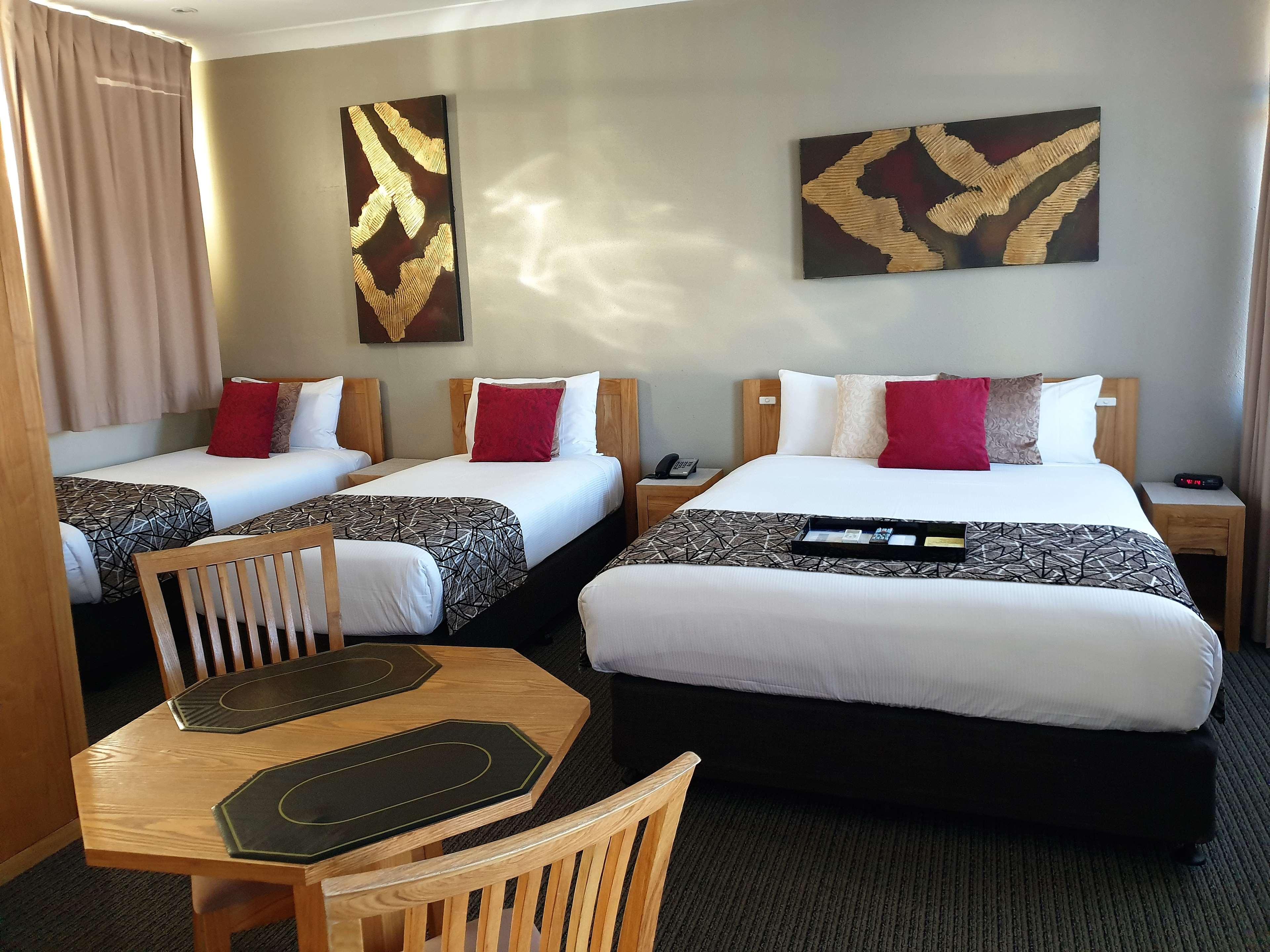 Family Room Queen Bed Non Smoking