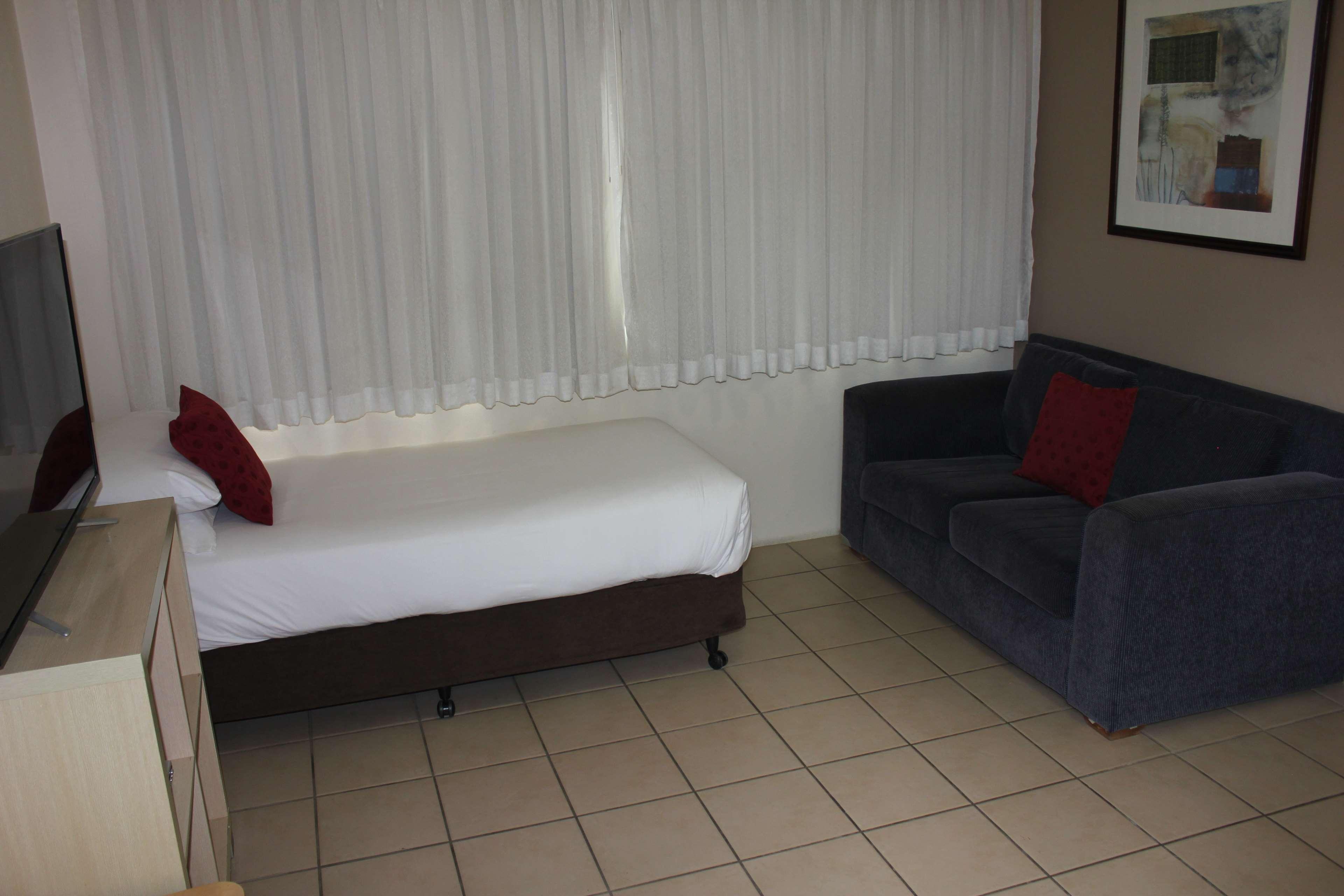 Family Room Capacity 4