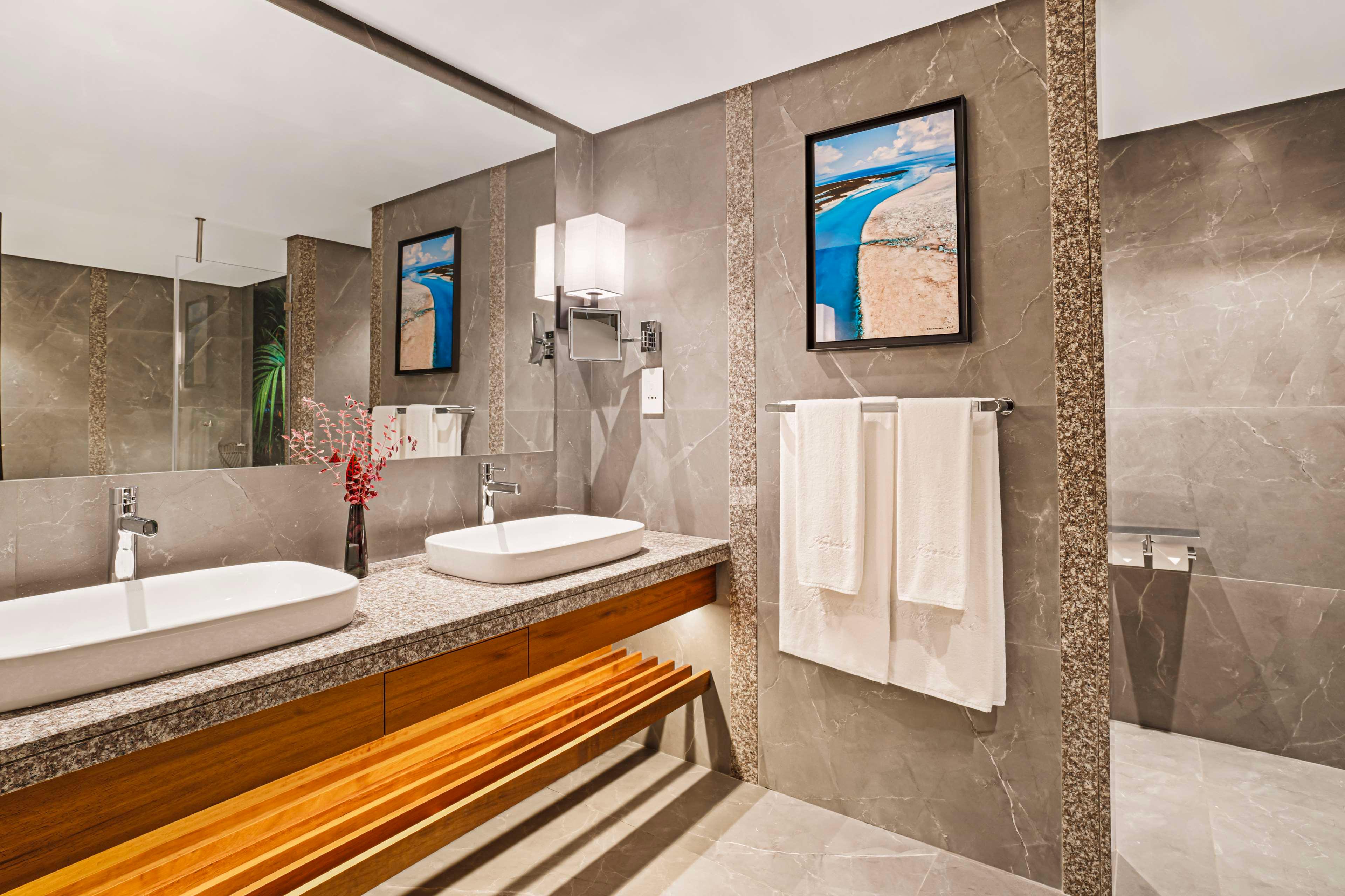 Room Superior with Views