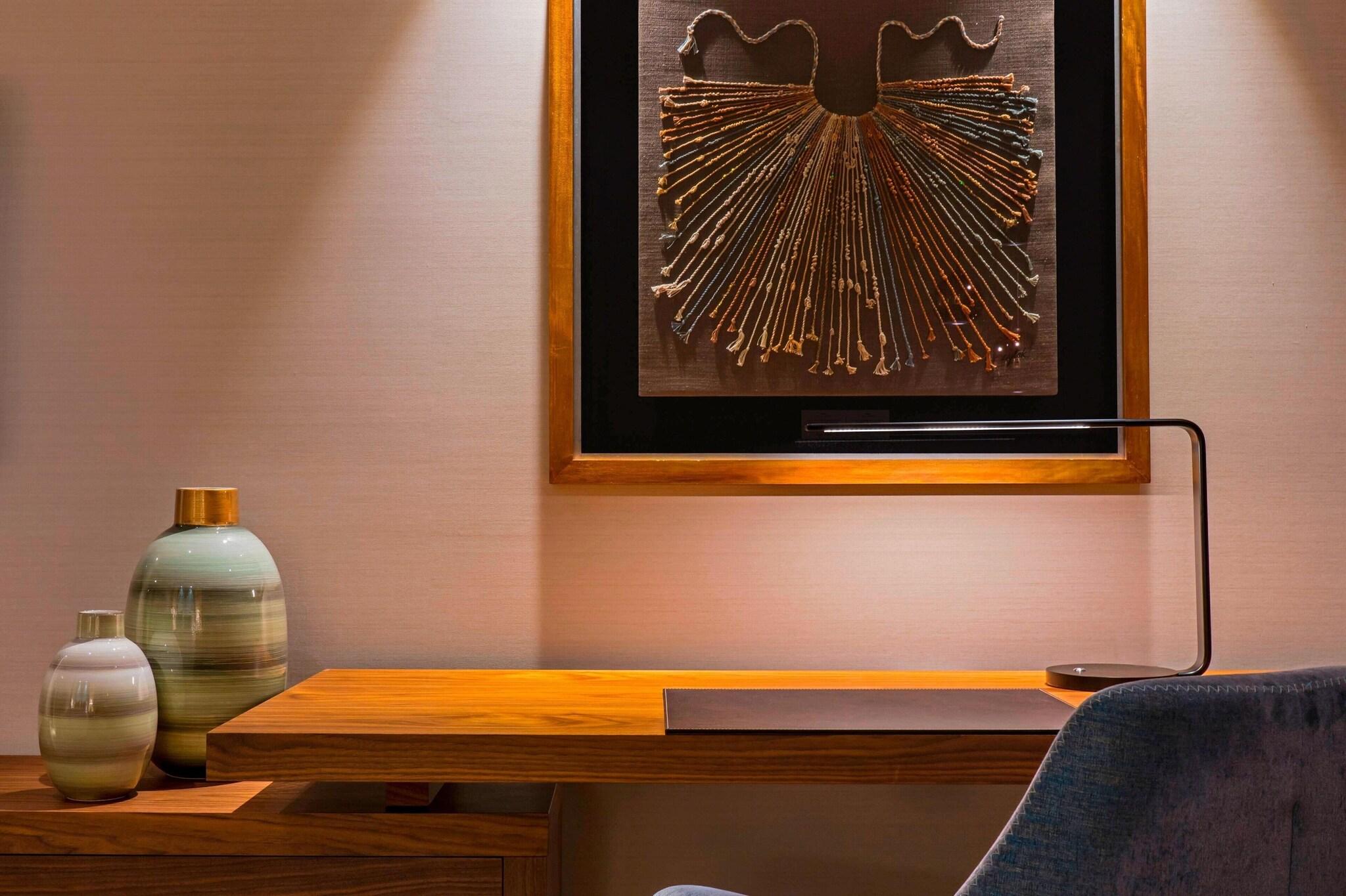 Double Deluxe King Bed