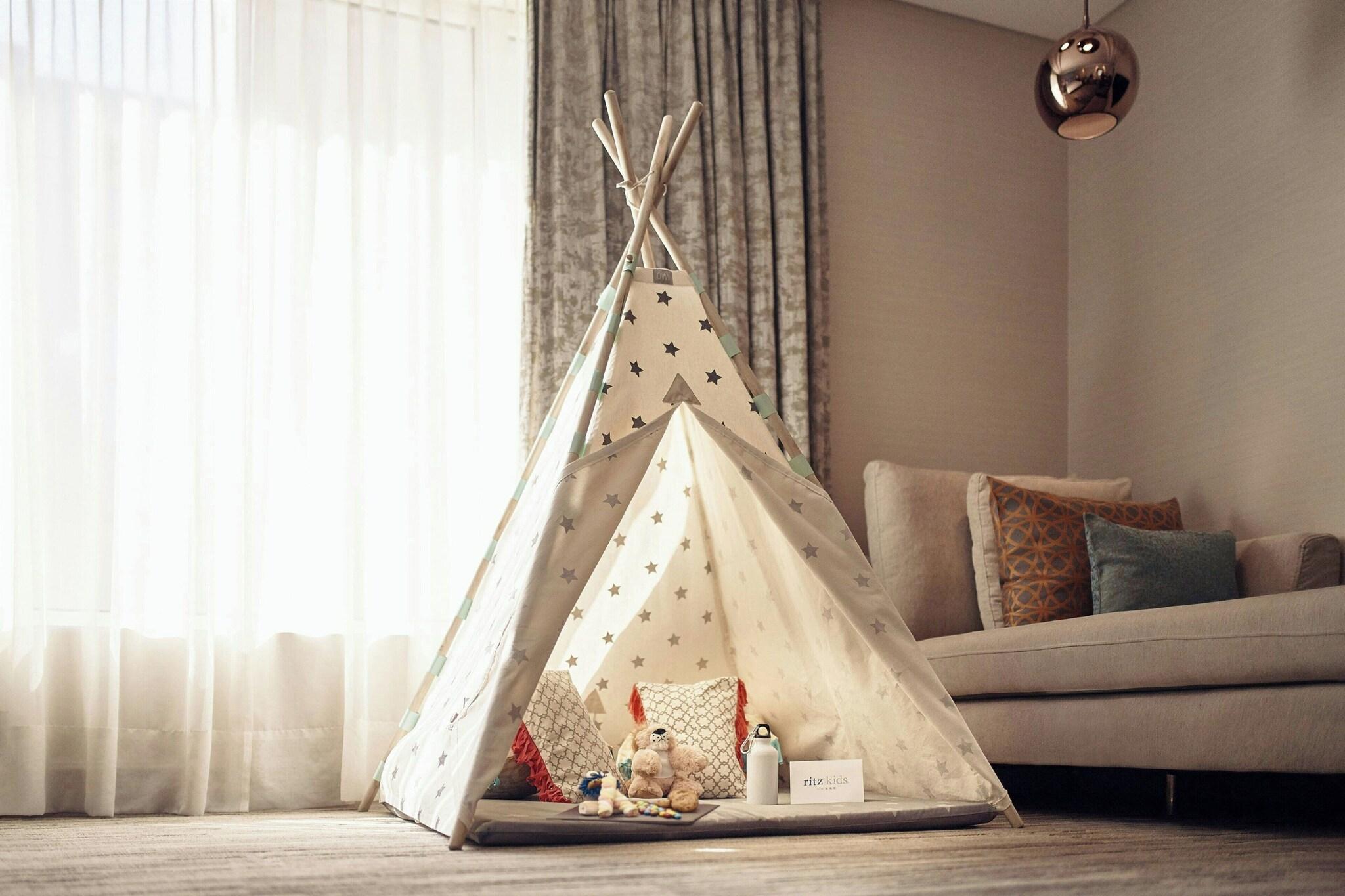 Double Deluxe King Bed