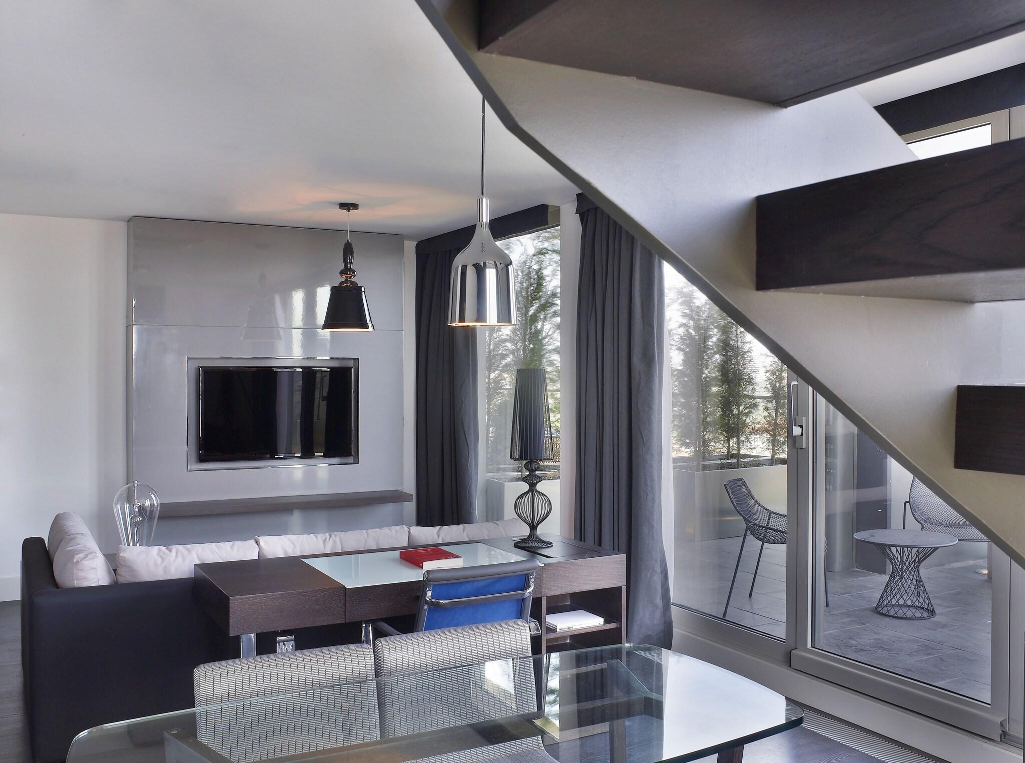 Suite City View One Bedroom