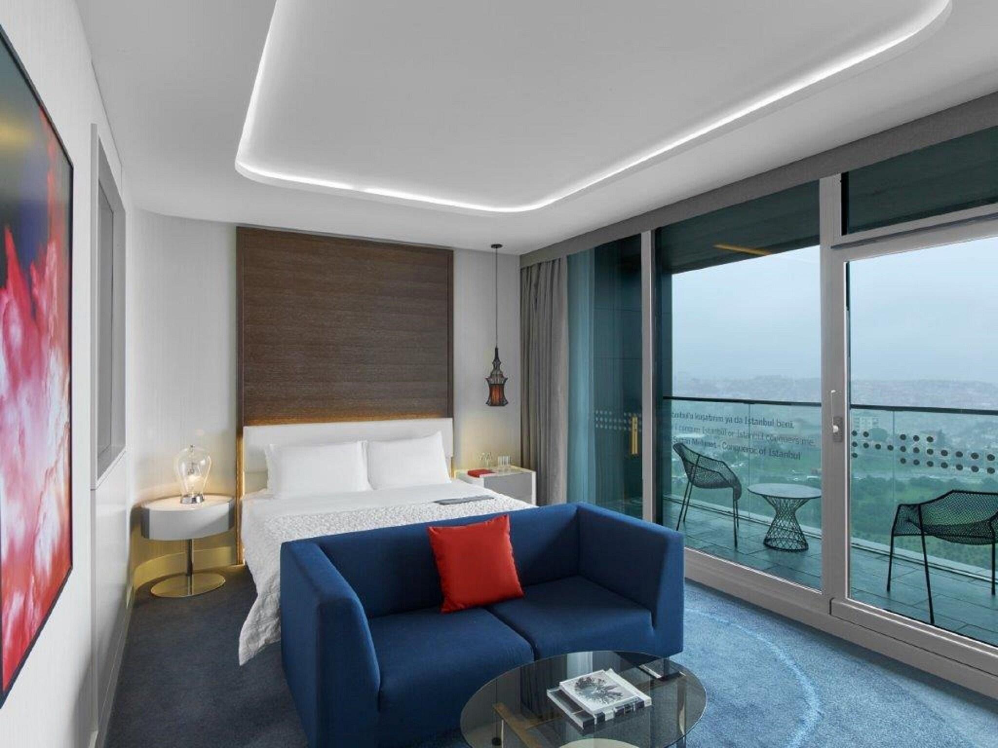 Junior Suite with Terrace with Views