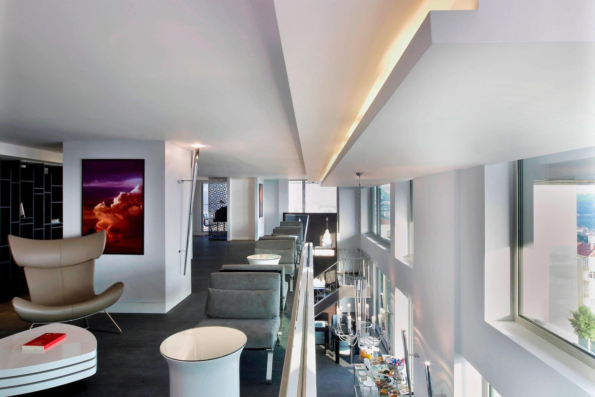 Double Executive King Bed