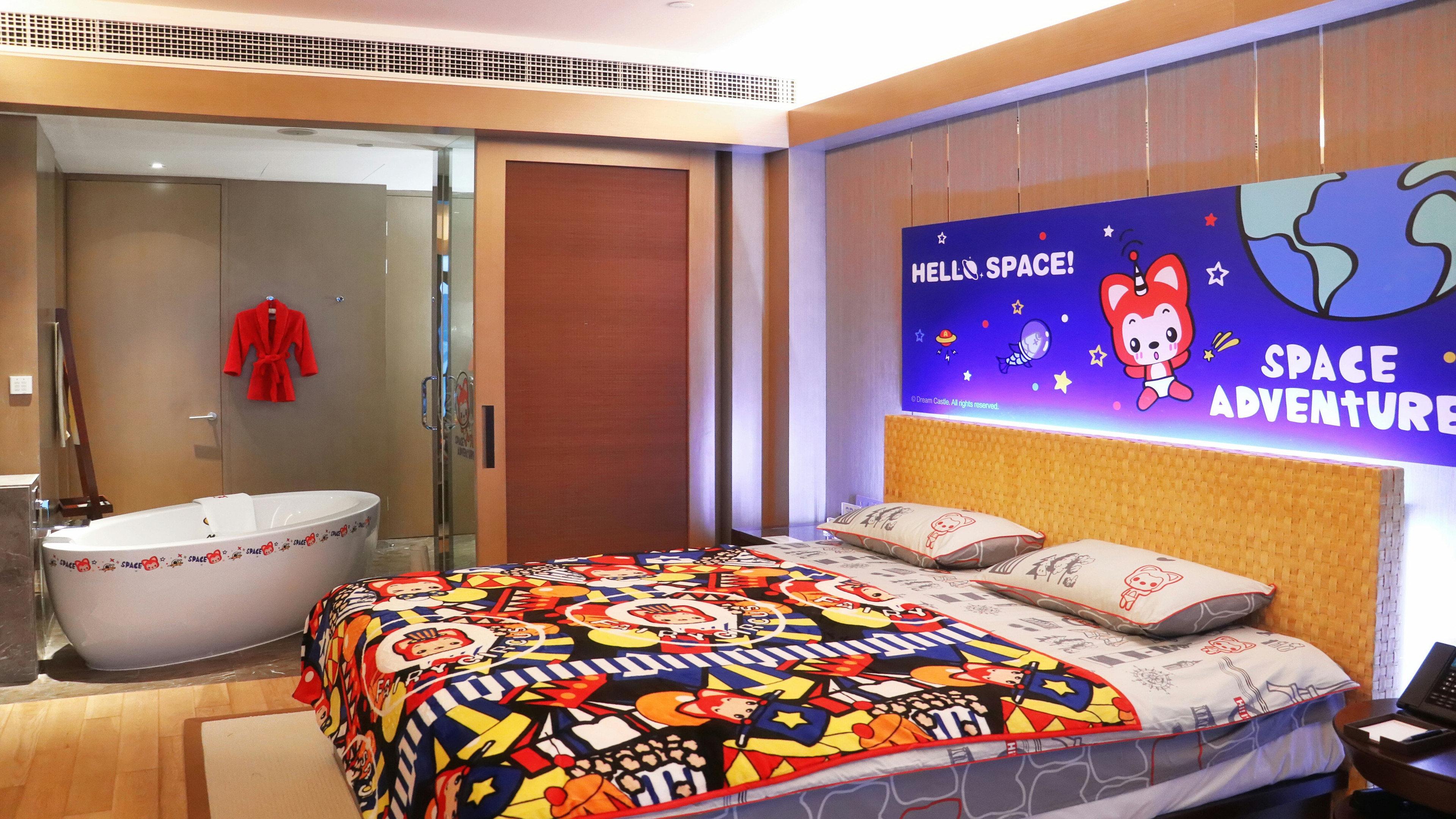 Double Classic King Bed