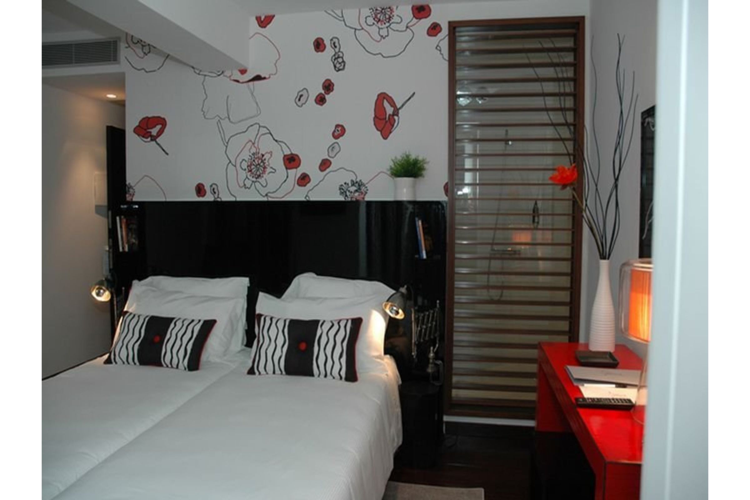 Double or Twin Standard