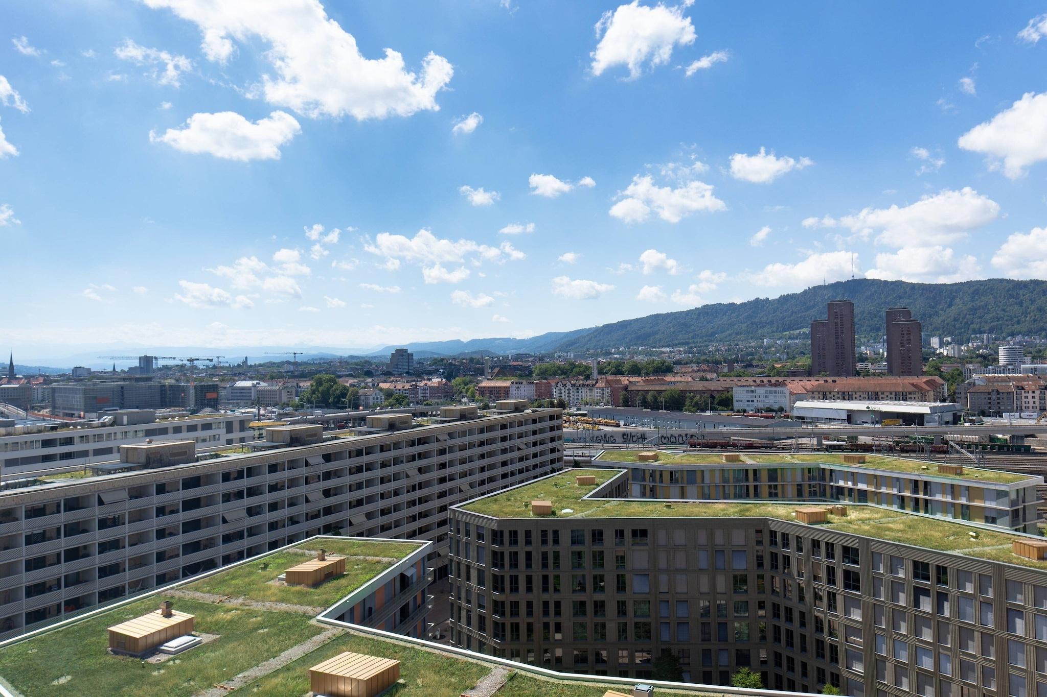 Double Club King Bed