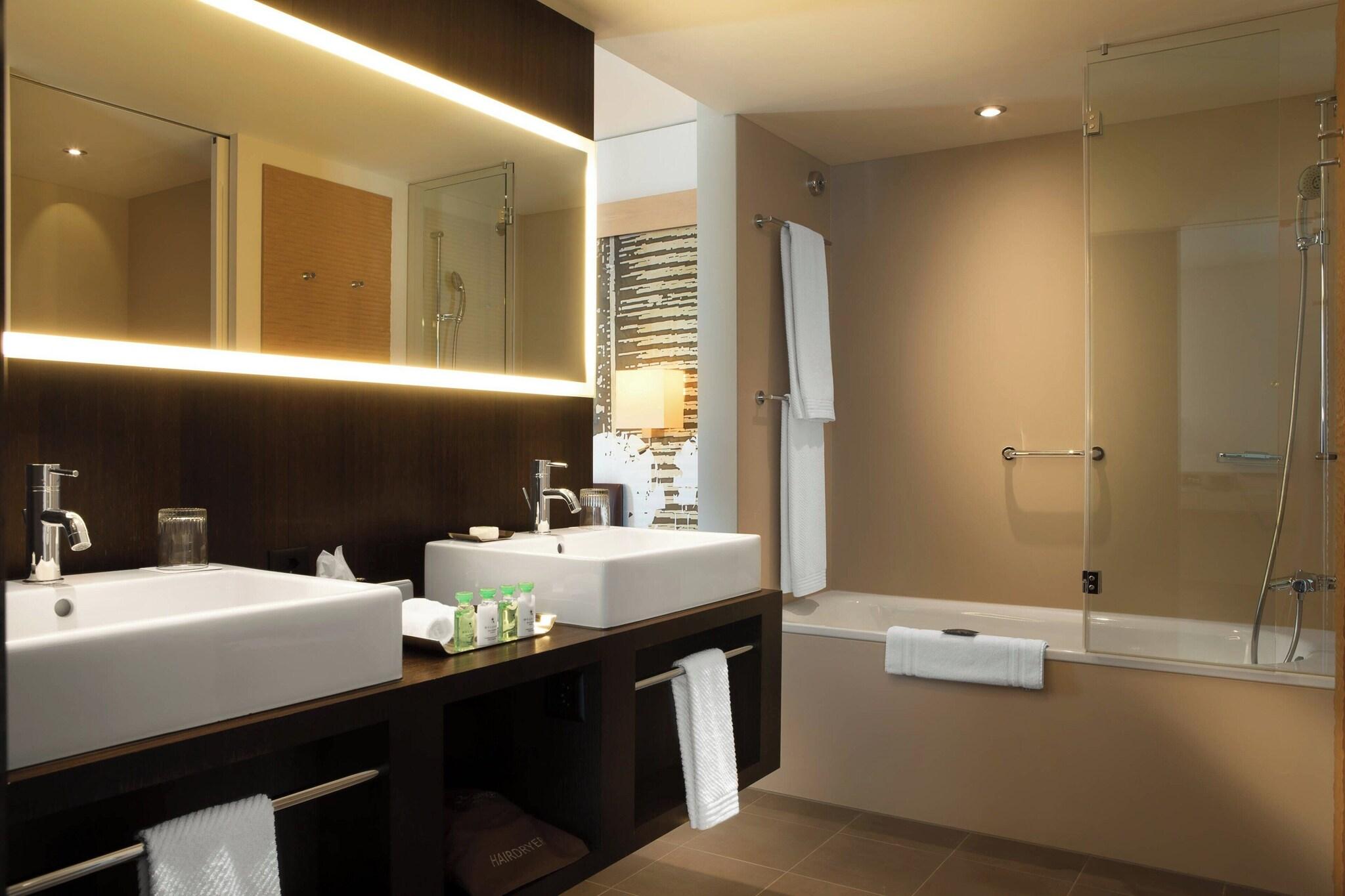 Suite Executive King Bed