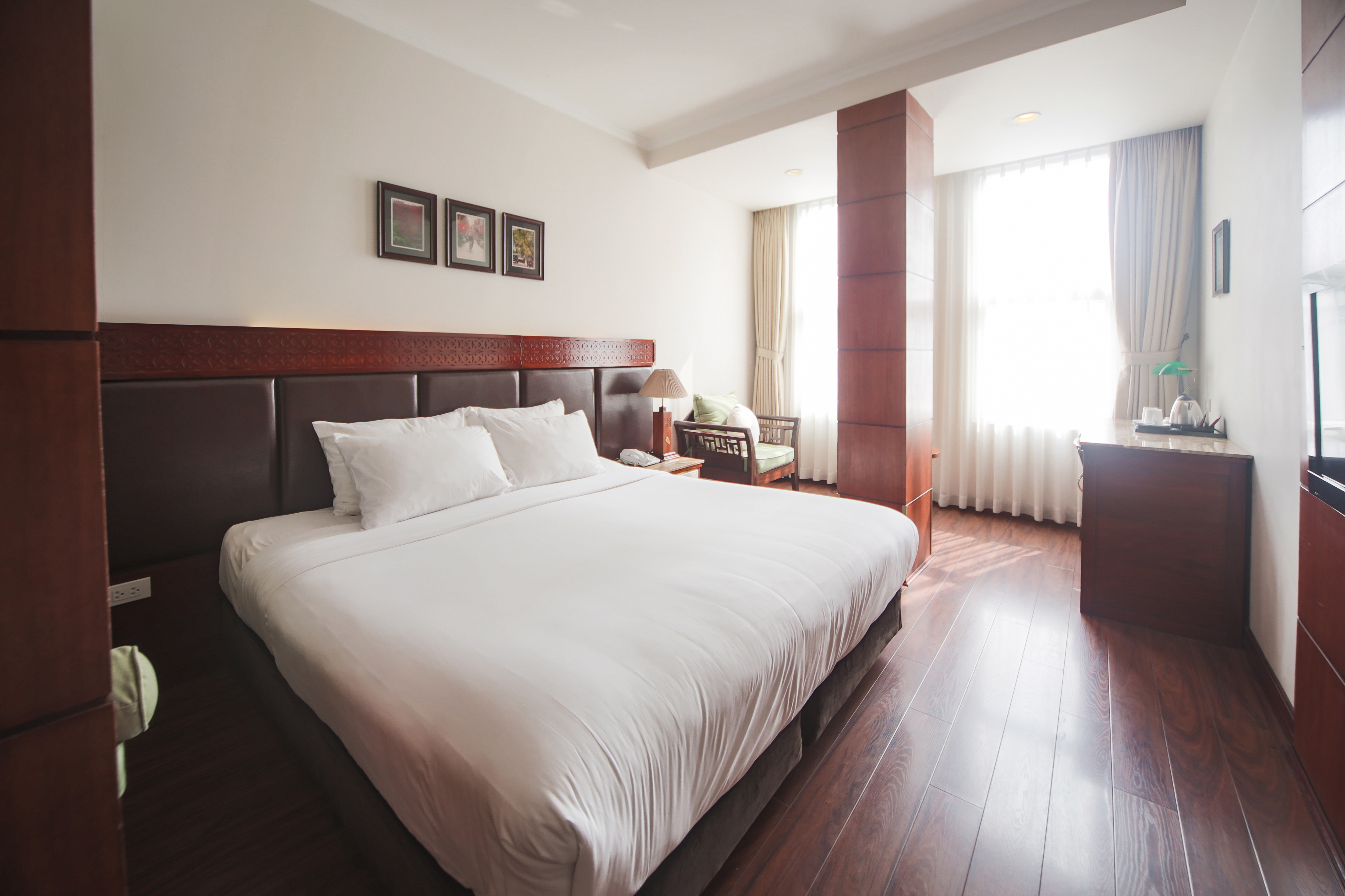 Double or Twin One Bed